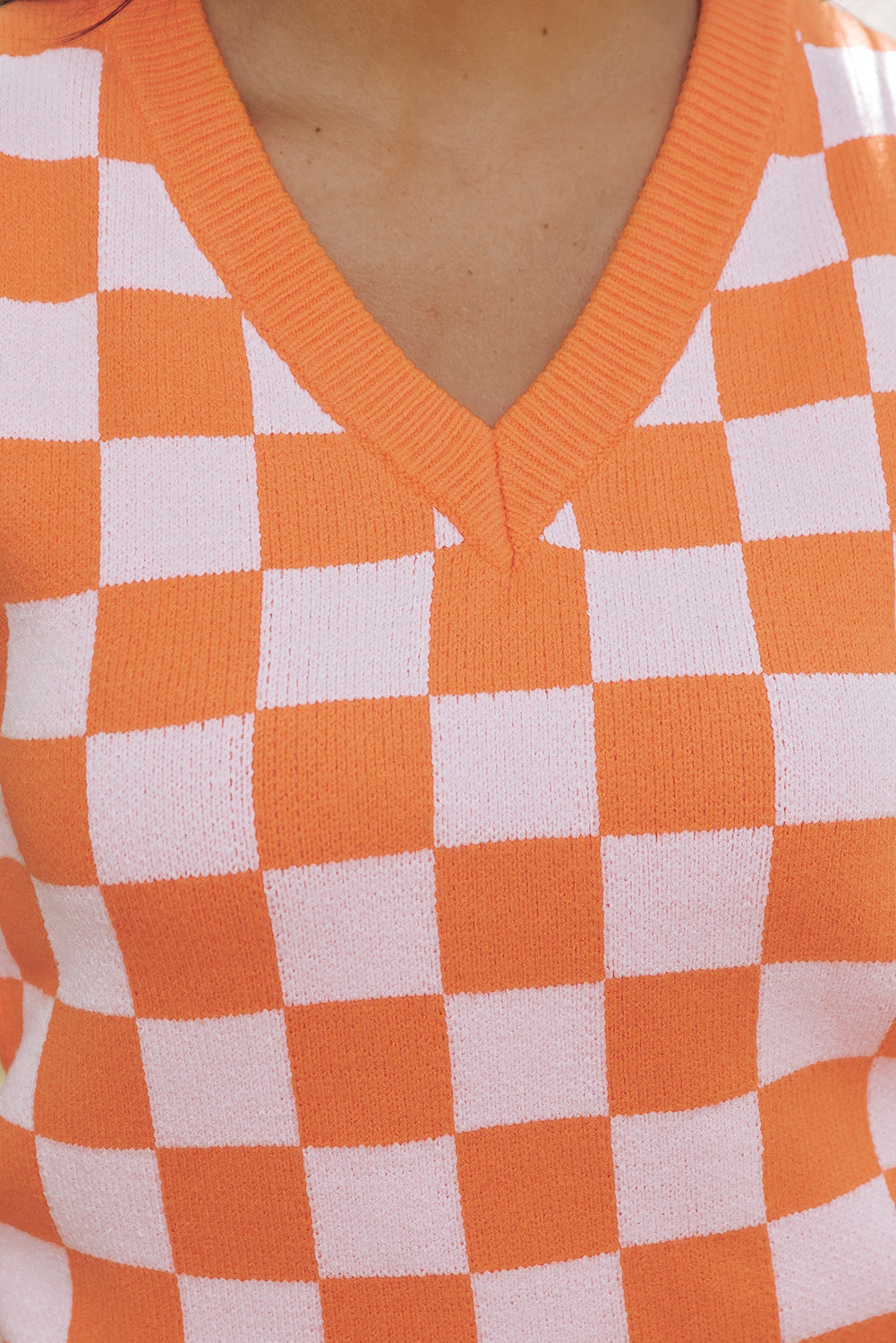 Women's Checked V Neck Knitted Sweater Vest