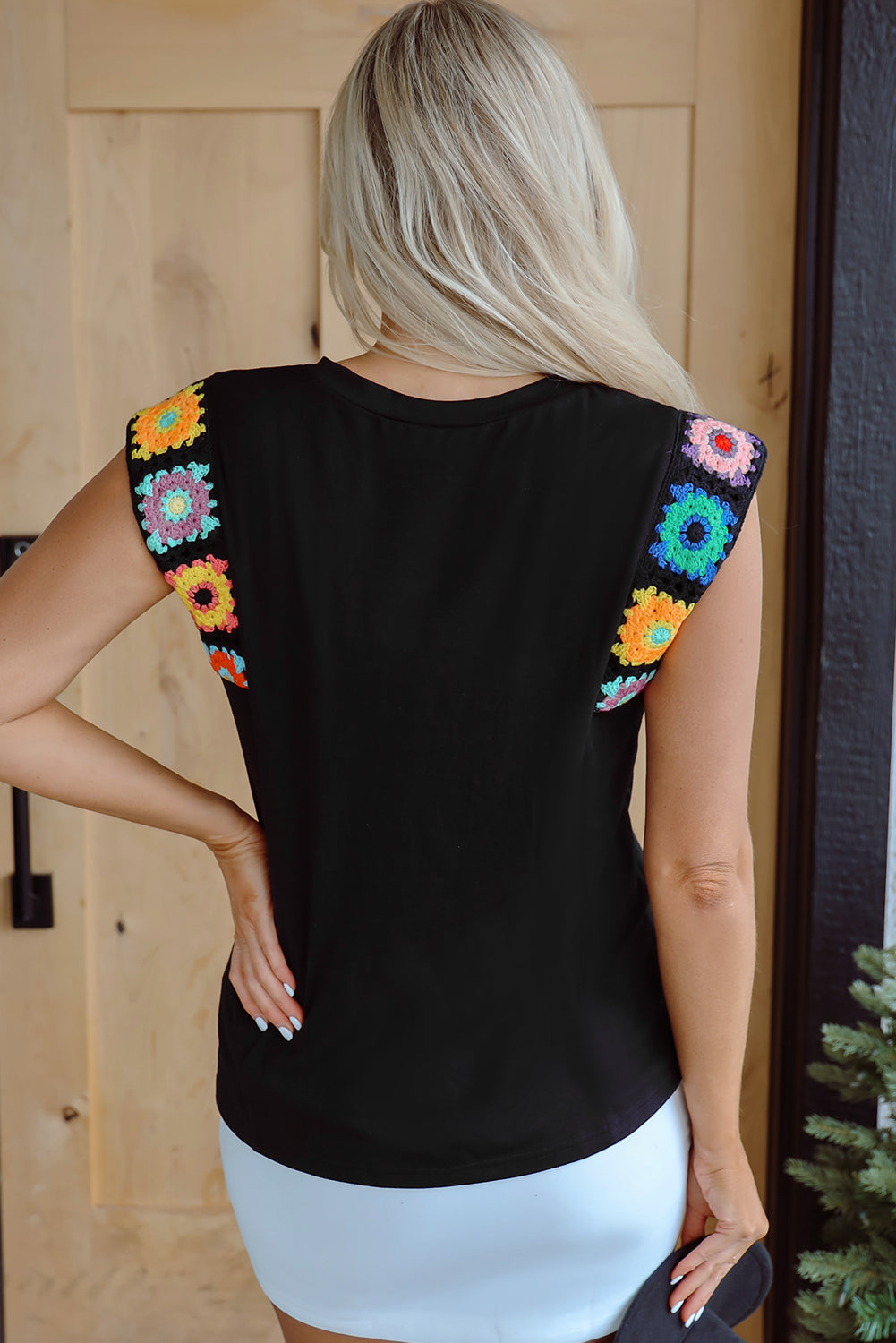 Floral Crochet Patched Sleeve Crew Neck Casual Tank Top