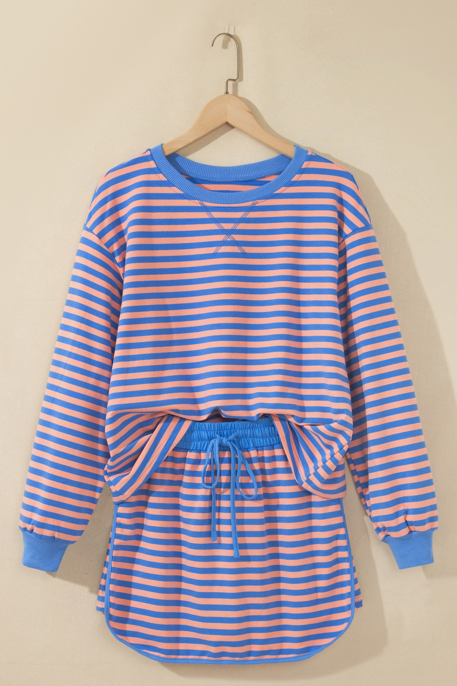 Stripe Long-Sleeved Easy-Fit Pullover Drawcord Mini Skort 2-Piece Outfit in Blue