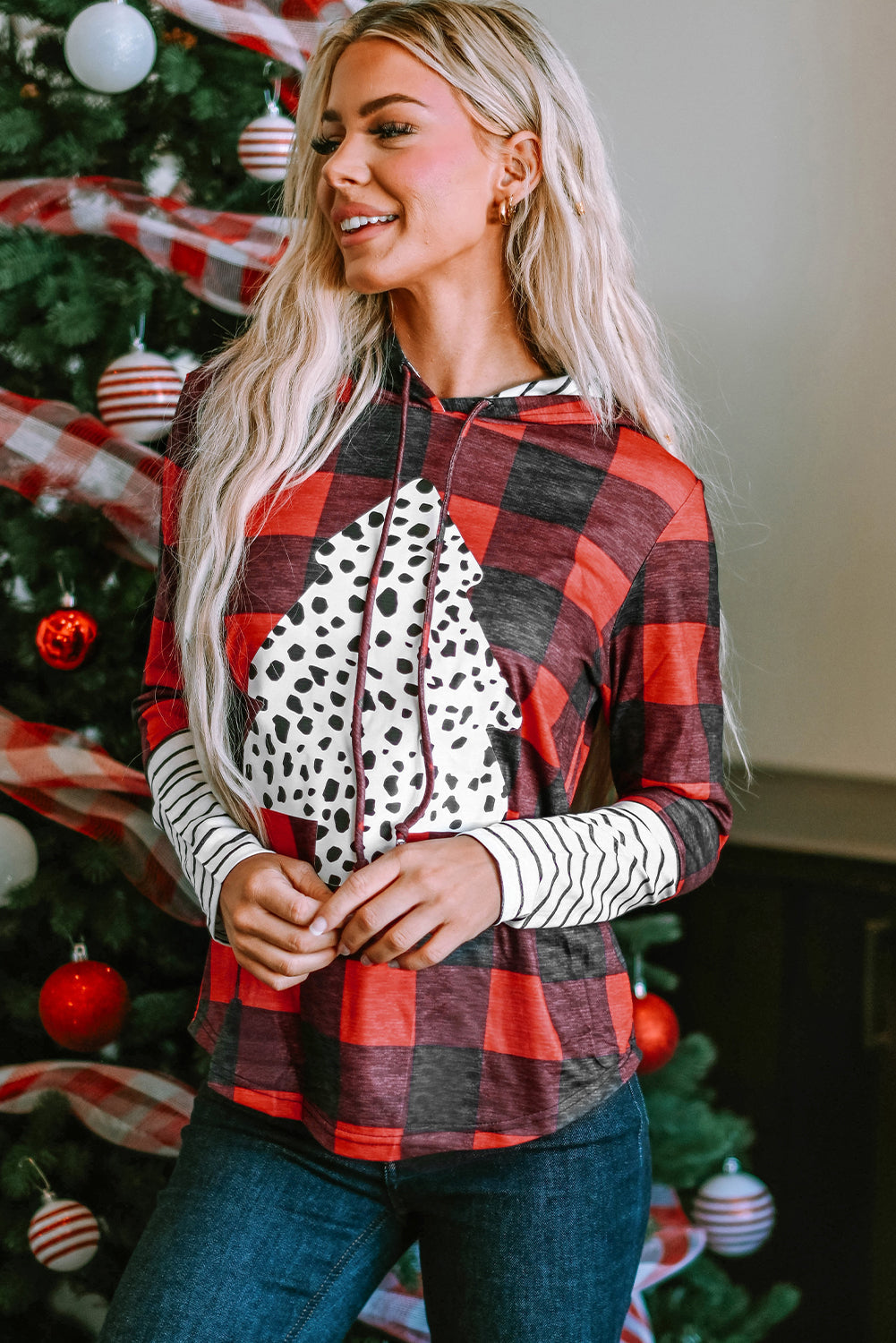 Women's Hoodie Featuring Plaid Christmas Tree Graphic-Print