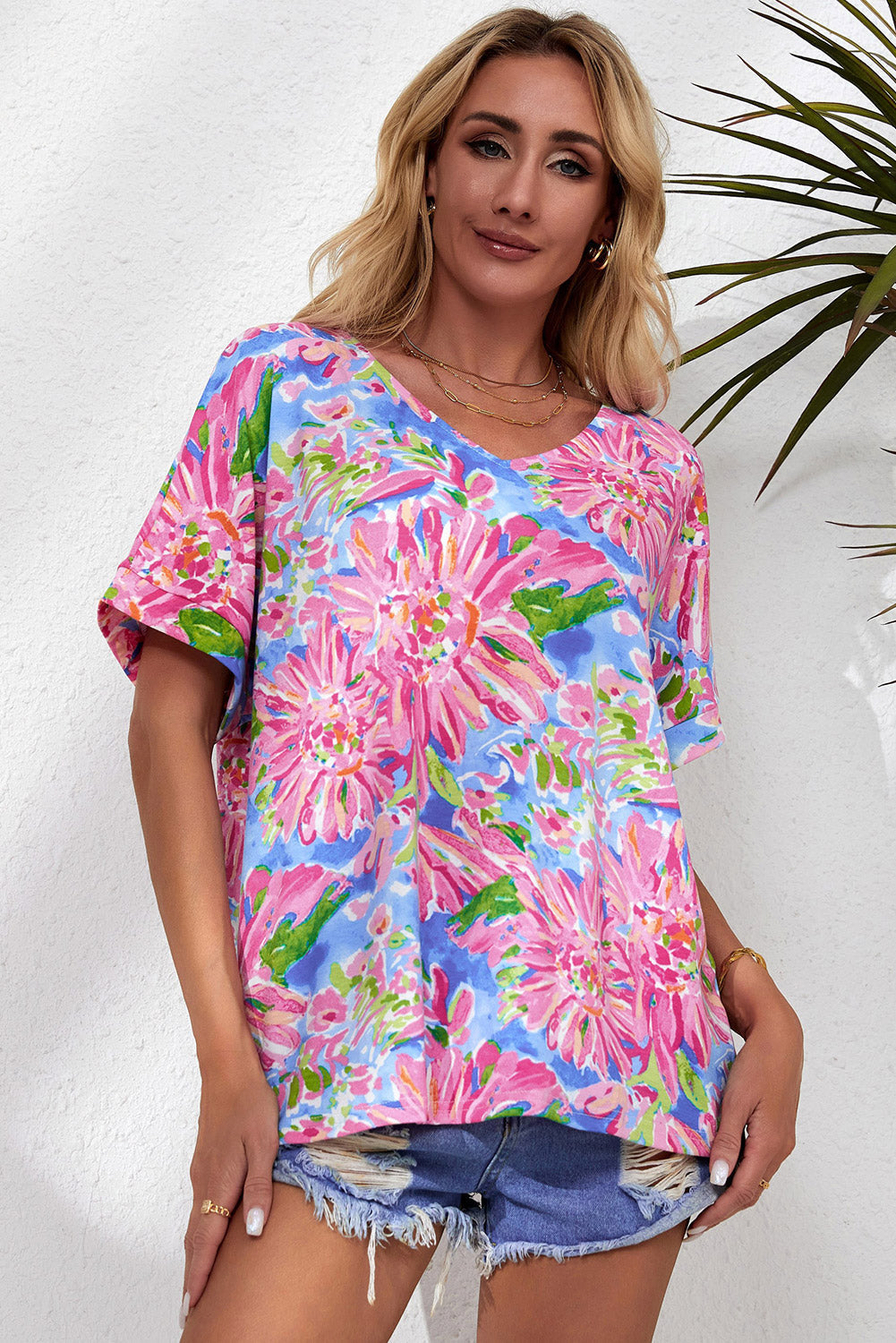 Women's Pink Floral-Print Print V Neck T Shirt