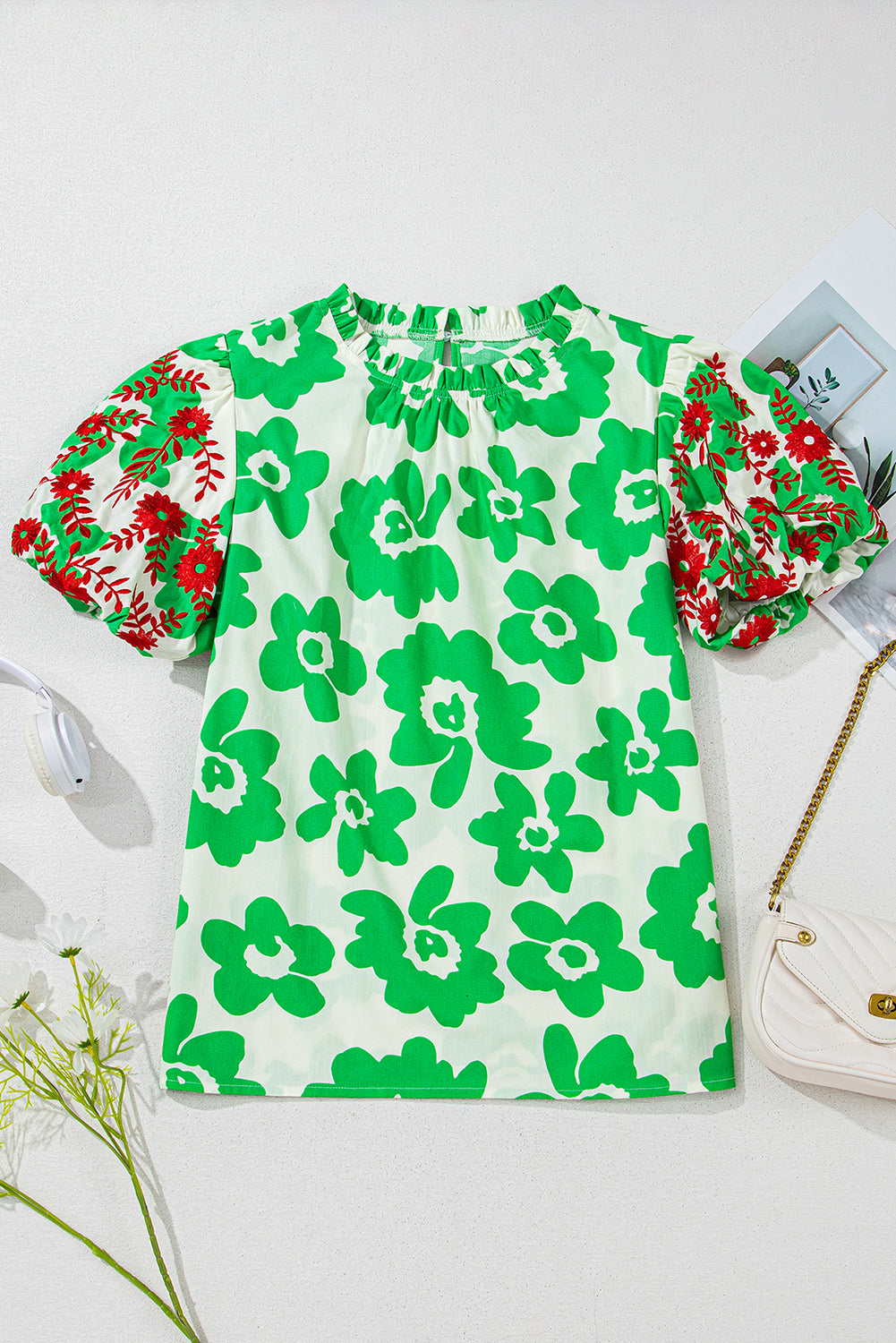 Green Contrast Embroidered Floral Blouse
