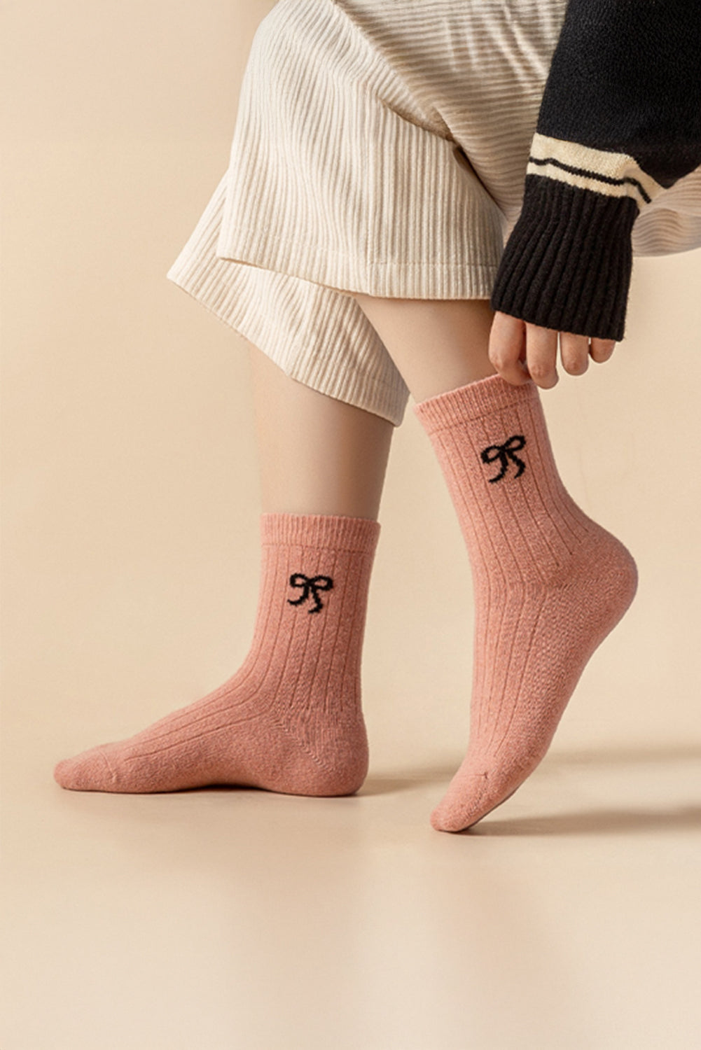 Bowknot Detail Rib-Knit Winter Stockings
