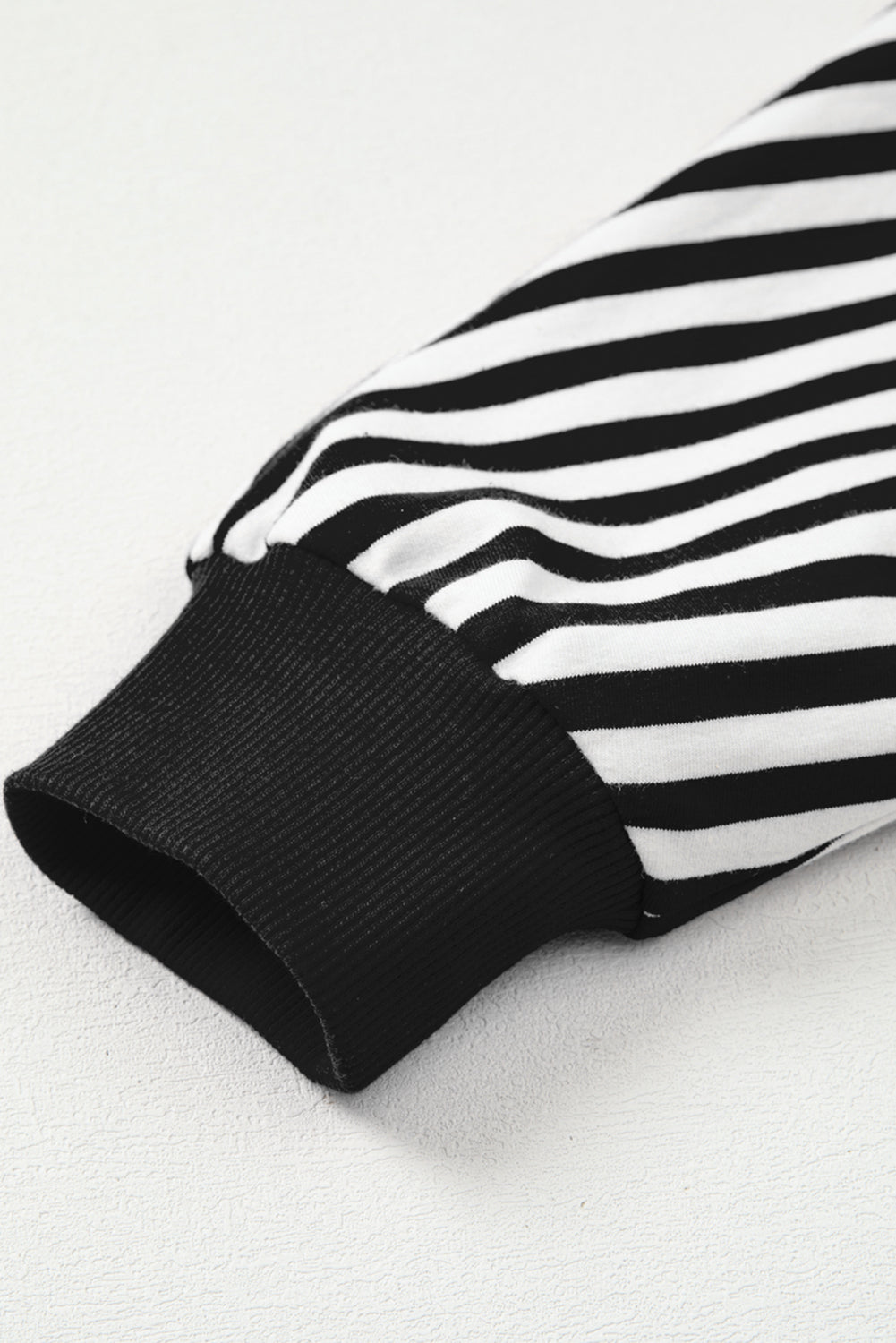 Drop-Shoulder Exposed Seam Everyday Pullover Top