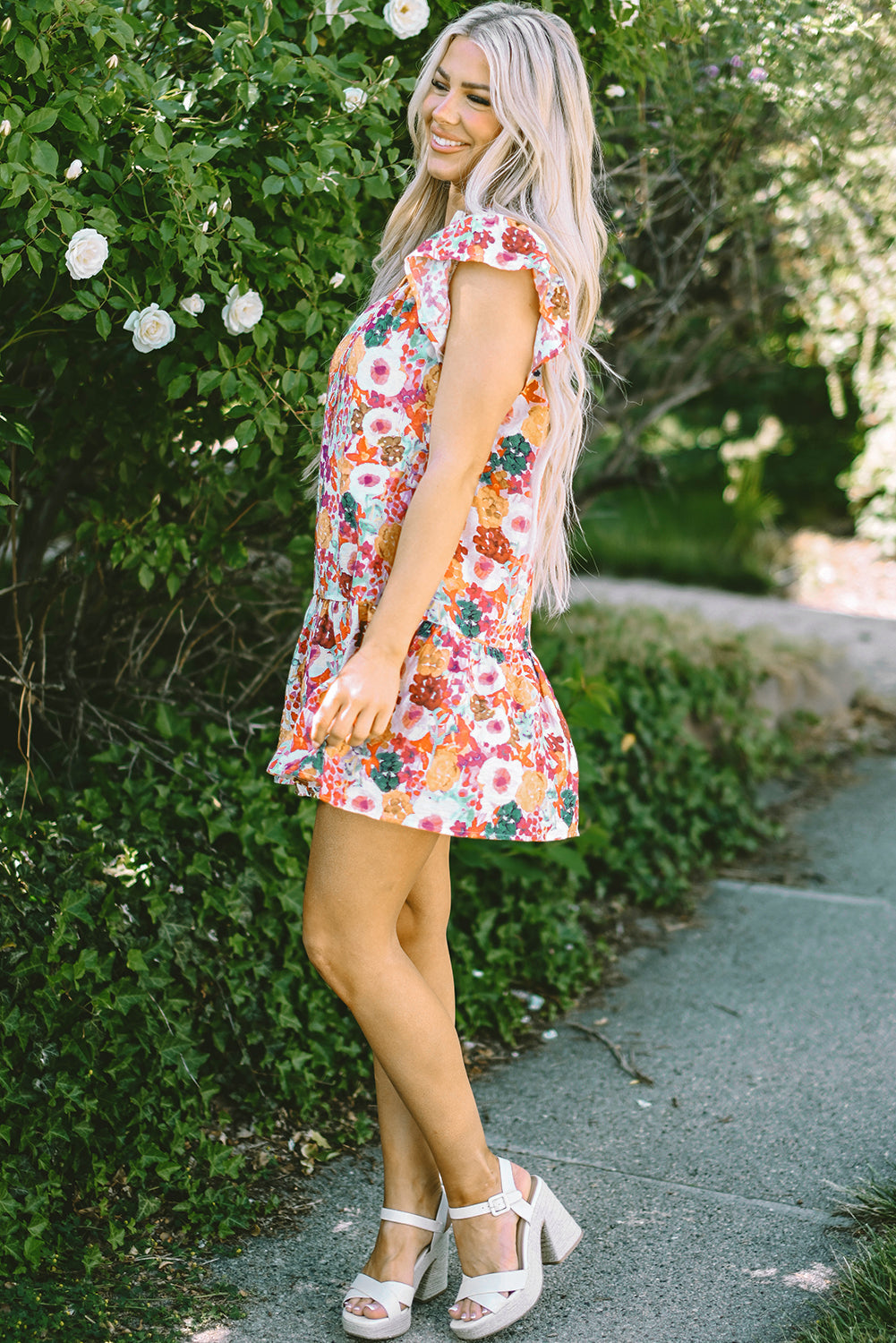 Women's Dresses Featuring Split Neck Flutter Floral-Print Print