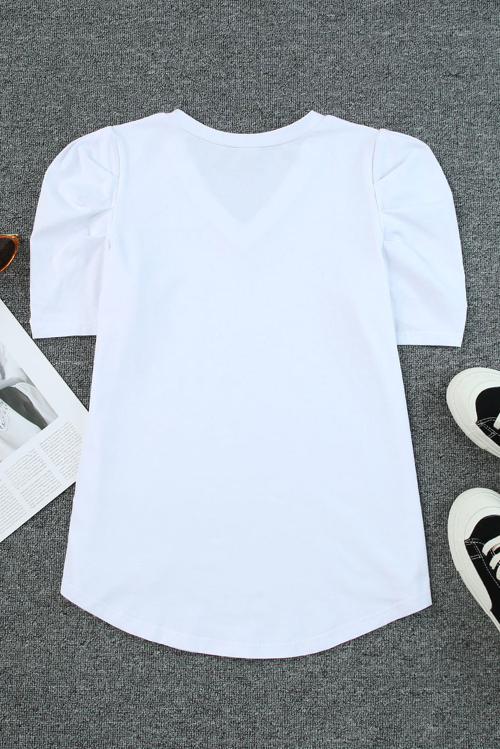 Women's T-shirt with Balloon Sleeve V Neck