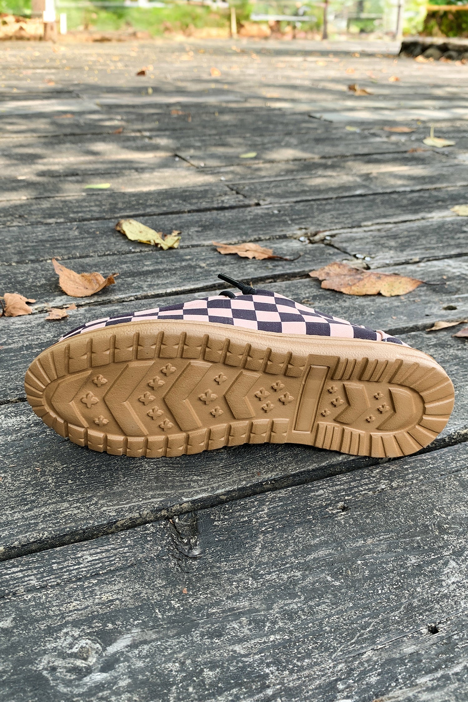 Checkered Leather Print PU Lace Up Detail Flat Shoes