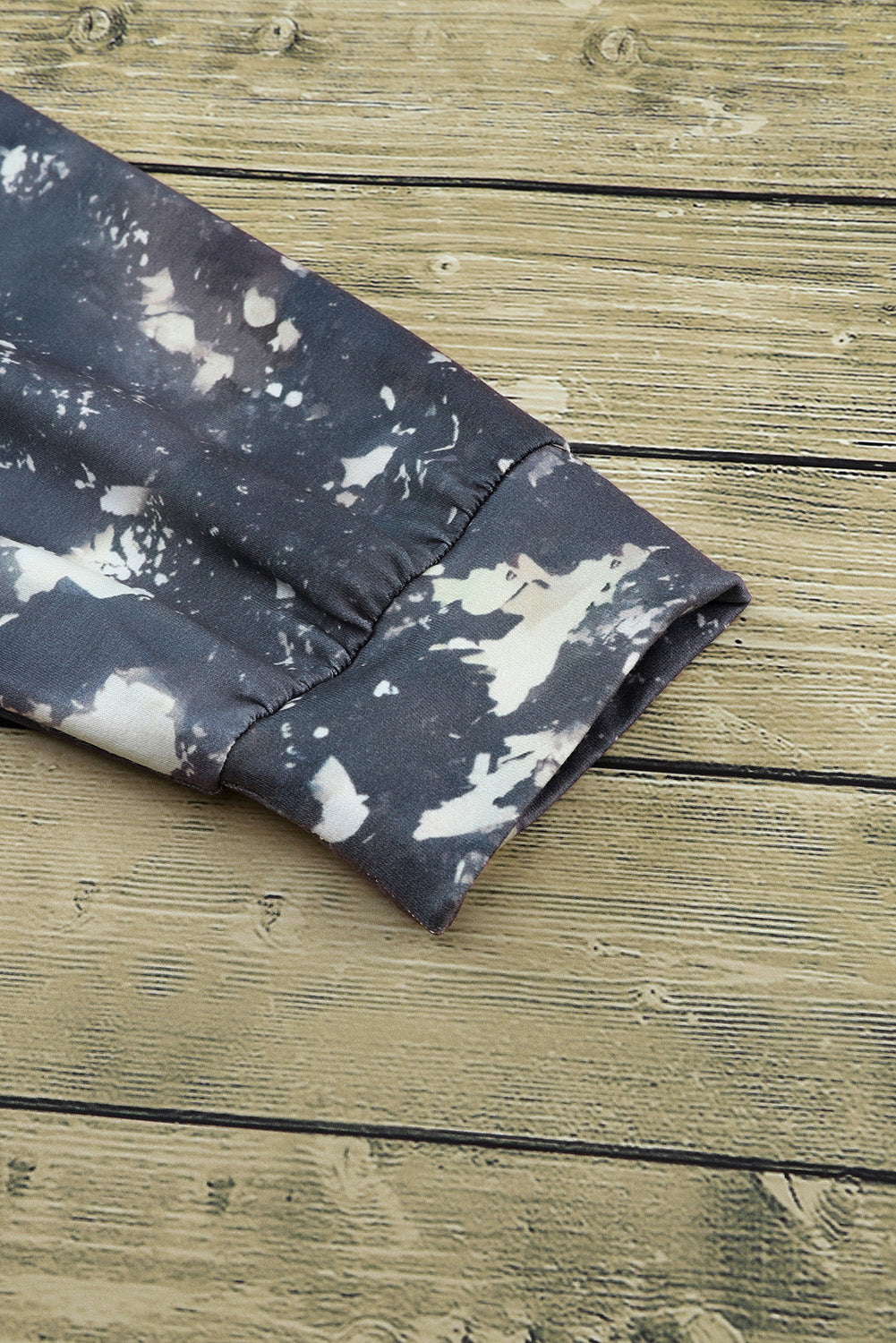 Women's Top with Dye Long-Sleeve Bleached Tie