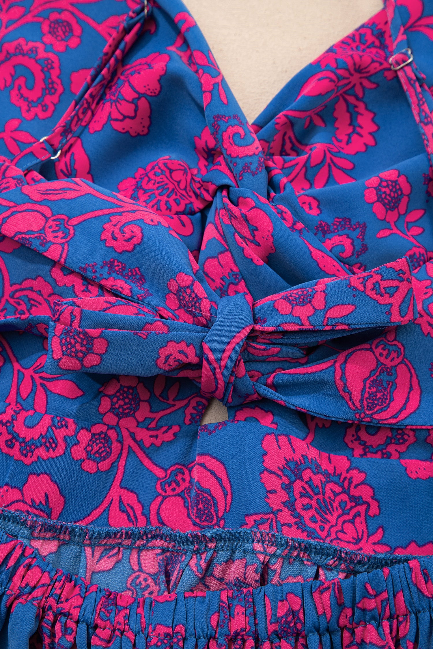 Twisted V-Neck Floral-Print V-Neck Tied Backless Maxi Dress in Blue