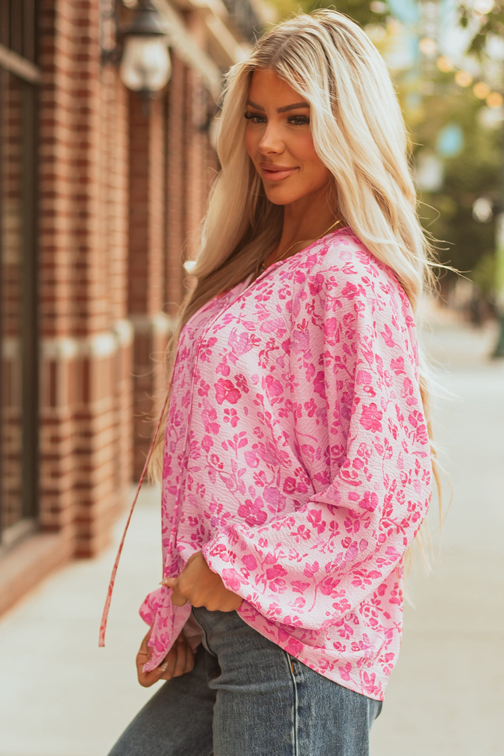 Sleeve Floral Puff Split Neck Lightweight Blouse