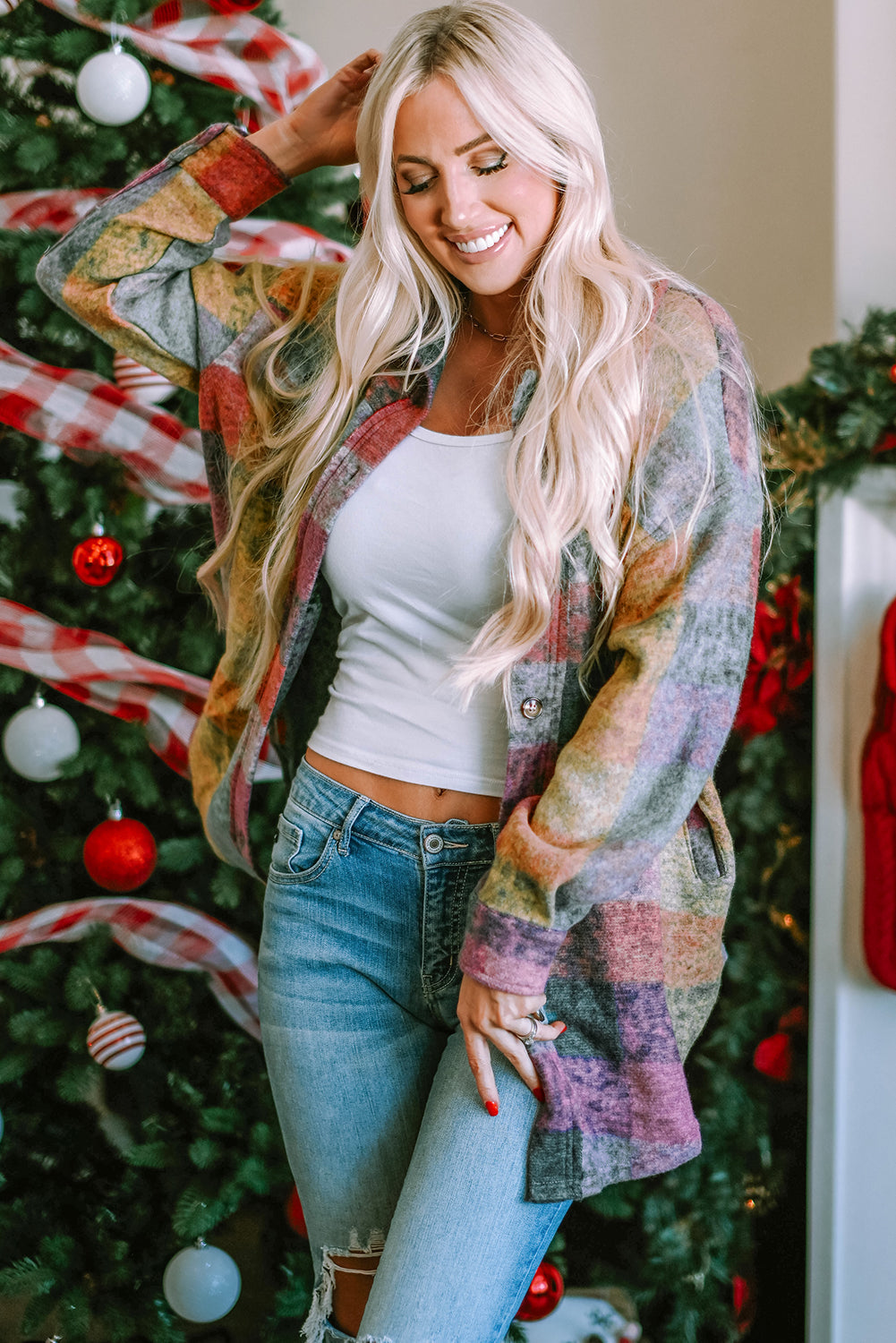 Women's Shacket Featuring Oversize Brushed Plaid Pocket-Detail