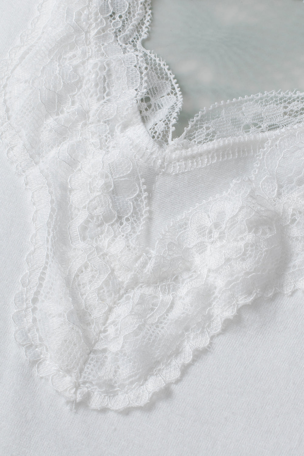 Tank Top for Women Delicate Lace-Trimmed Trim Flared
