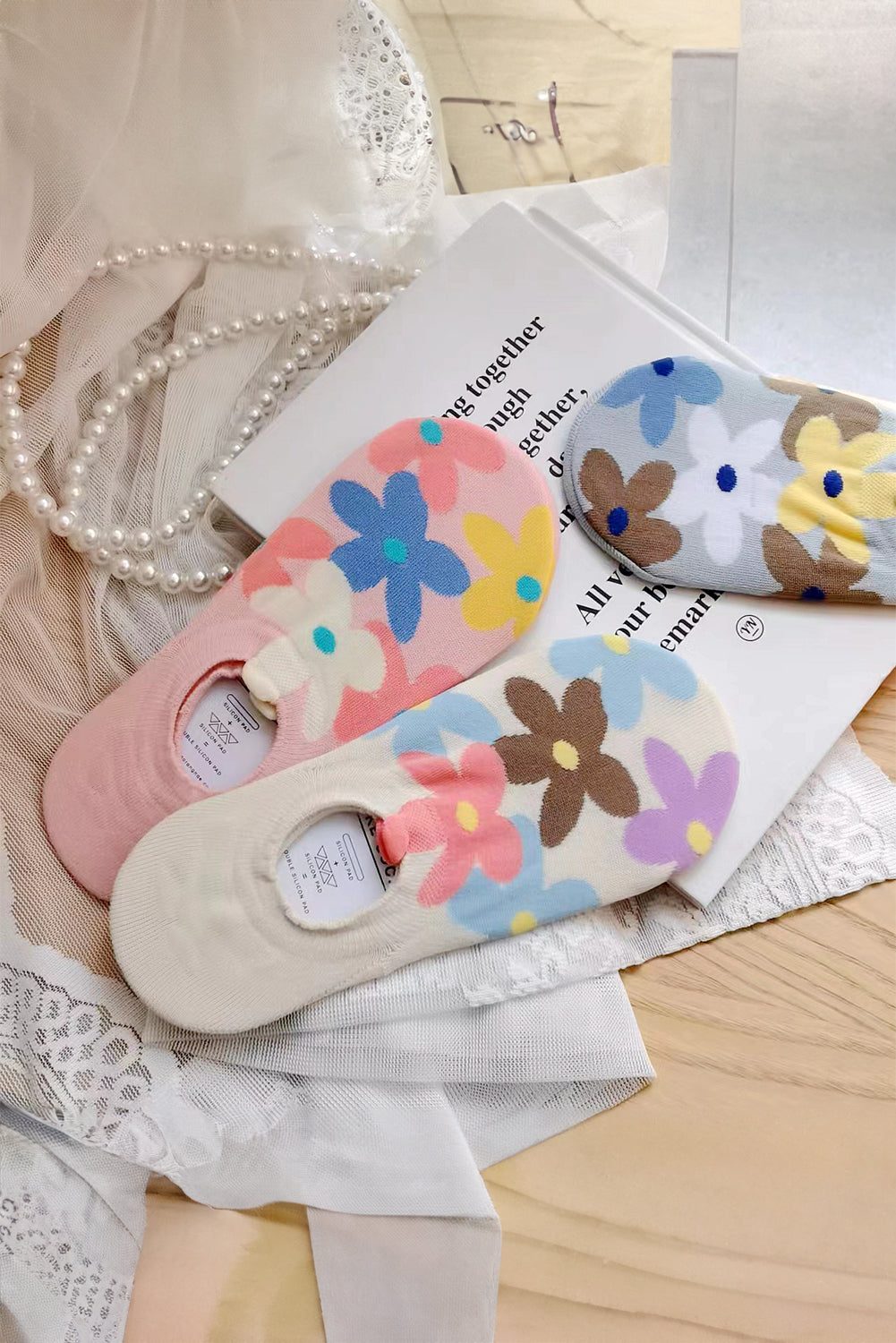 Cute Floral-Print No Show Socks
