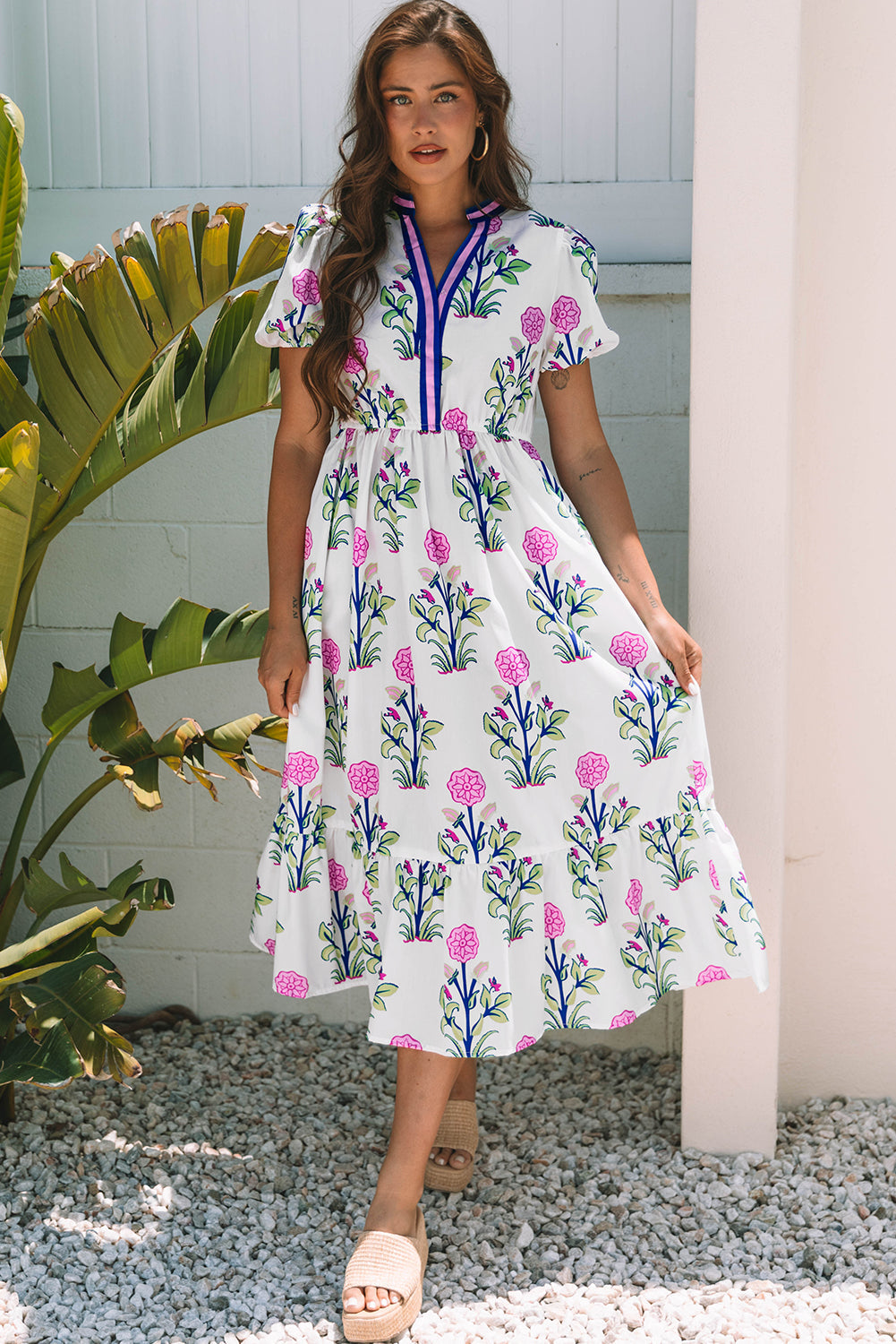 Polished Puff White Floral Short-Sleeved V-Neck Maxi Dress