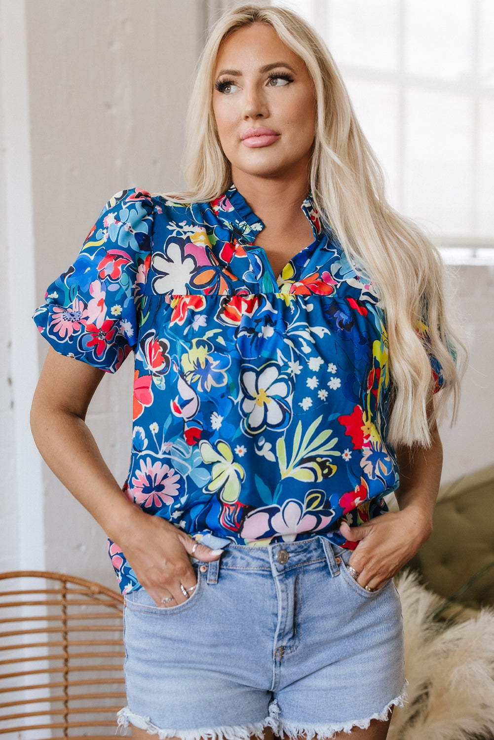 Flower Print Collared V-Neck Puff Short-Sleeved Loose Blouse