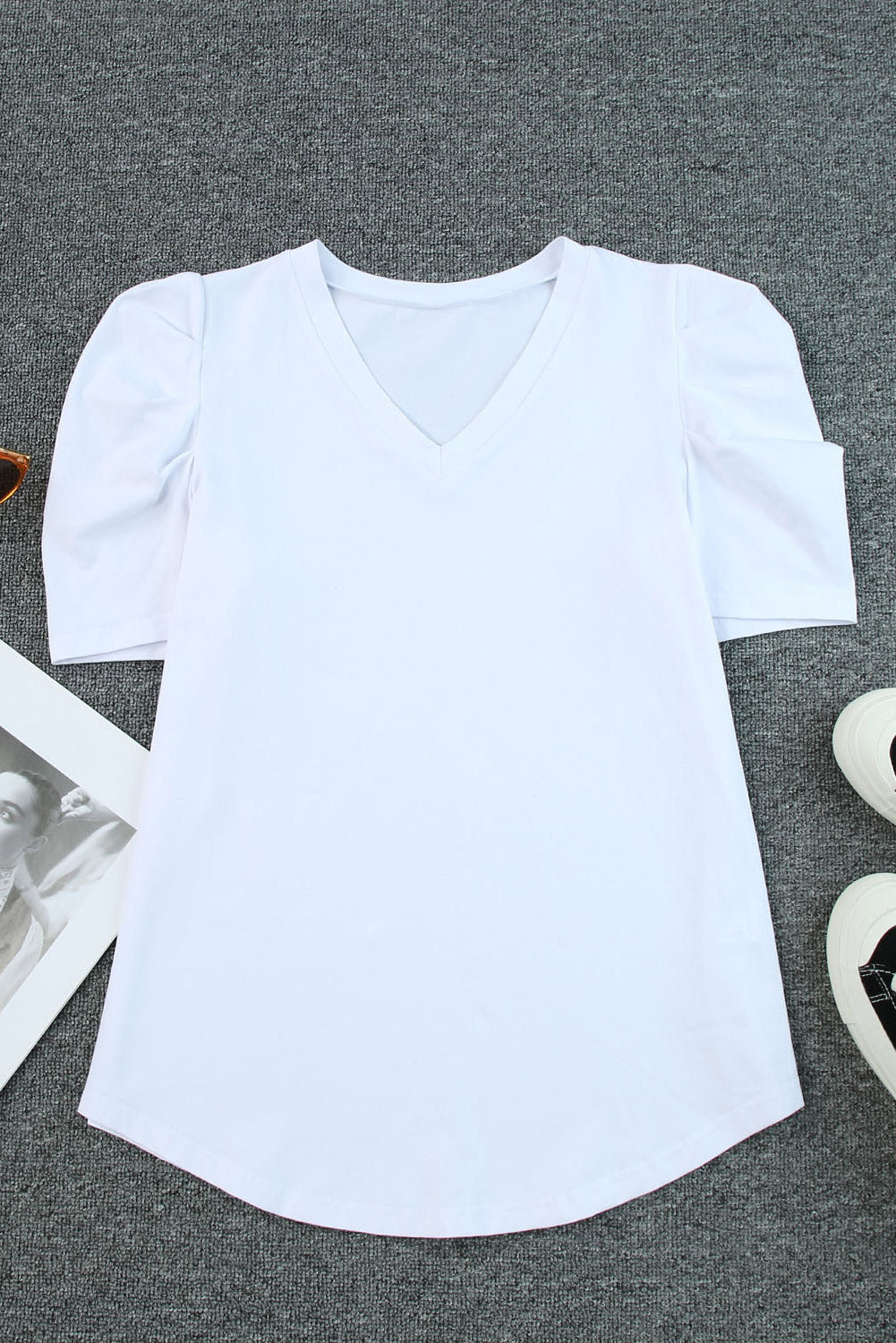 Women's T-shirt with Balloon Sleeve V Neck
