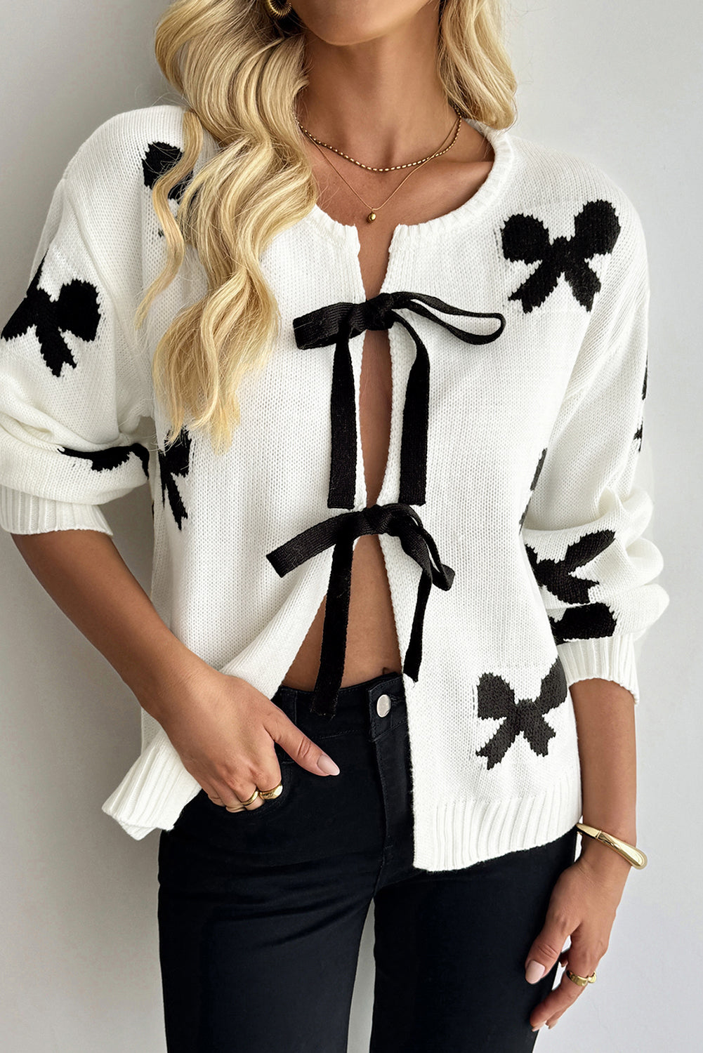 Bow Pattern Lace-up Pattern Cardigan Knit Top in White