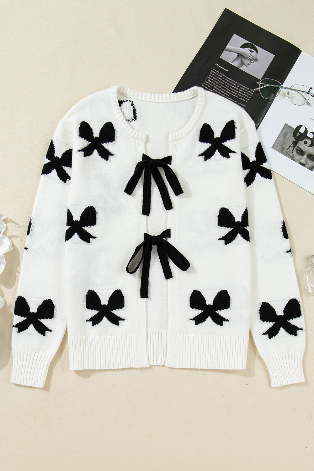 Bow Pattern Lace-up Pattern Cardigan Knit Top in White