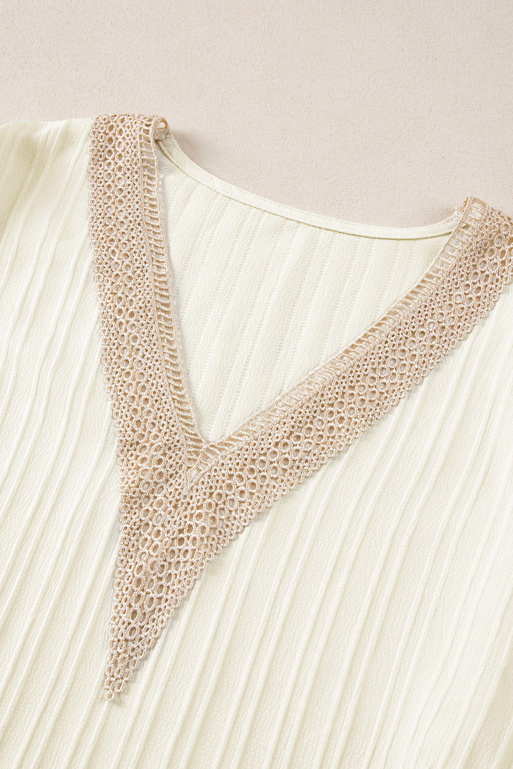 Blouse for Women Plus Contrast Guipure Lace-Trimmed Petal