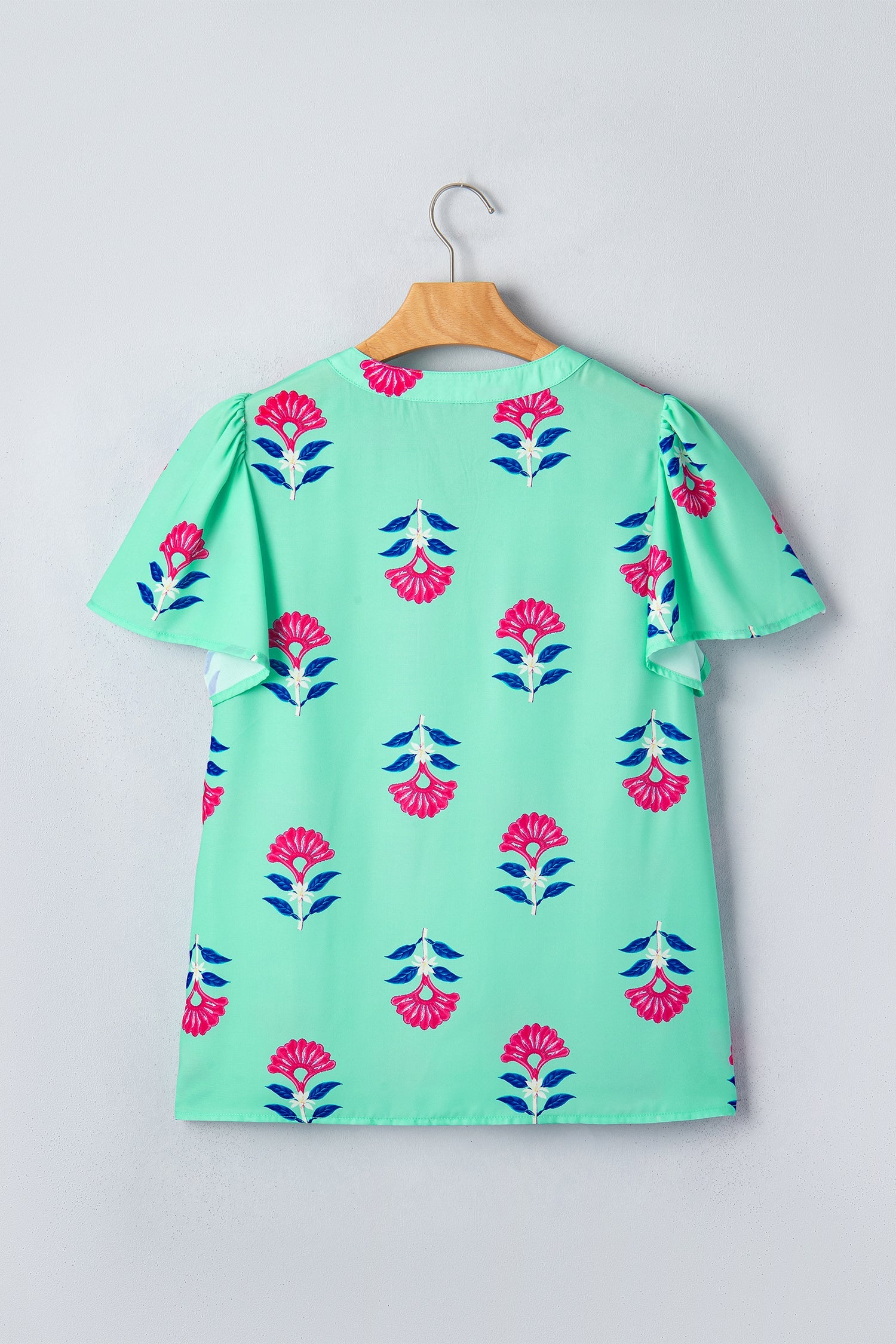 V-Neck Flutter Floral Flutter Sleeve Blouse in Green