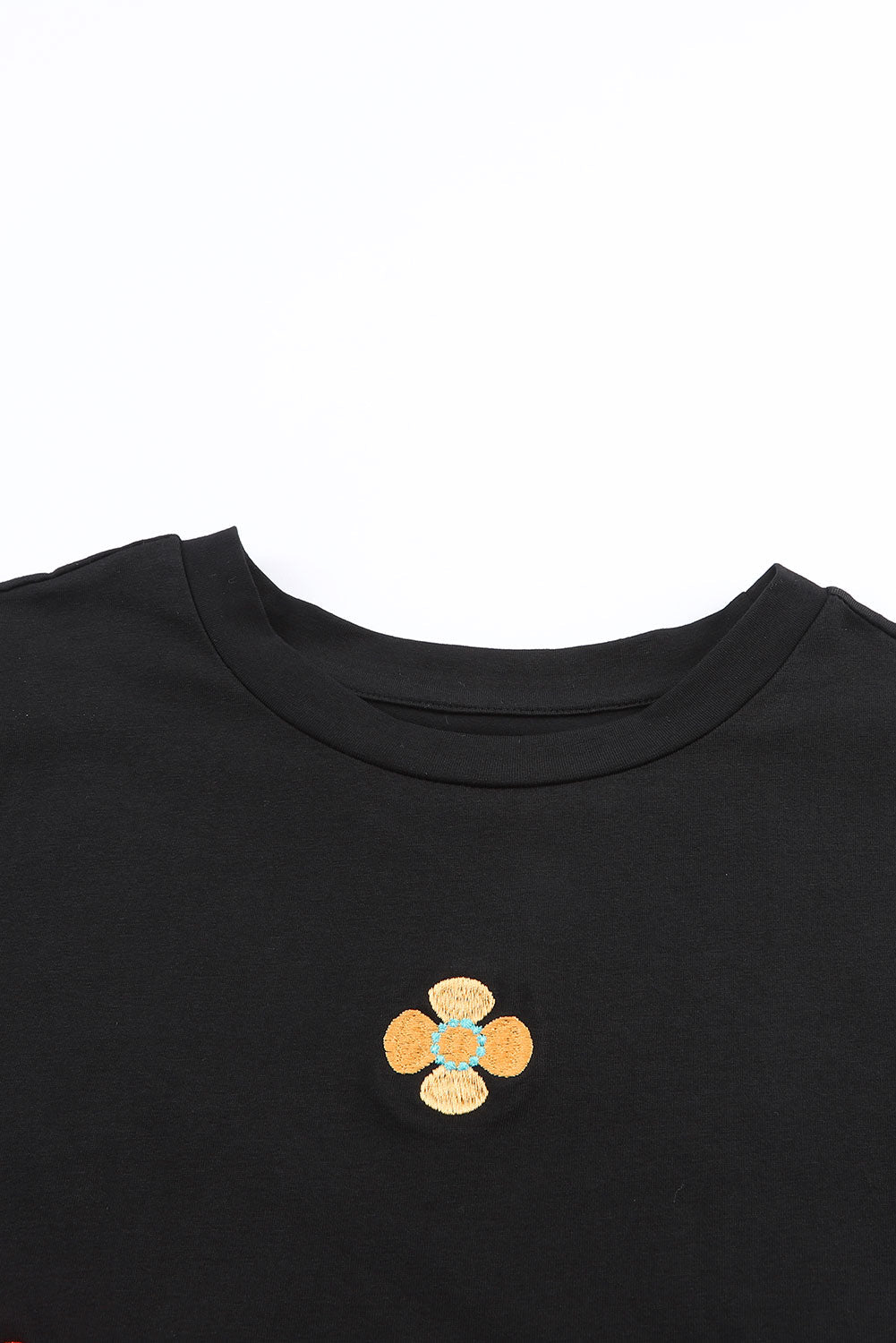 Women's Embroidered Flower Balloon Sleeve Tee