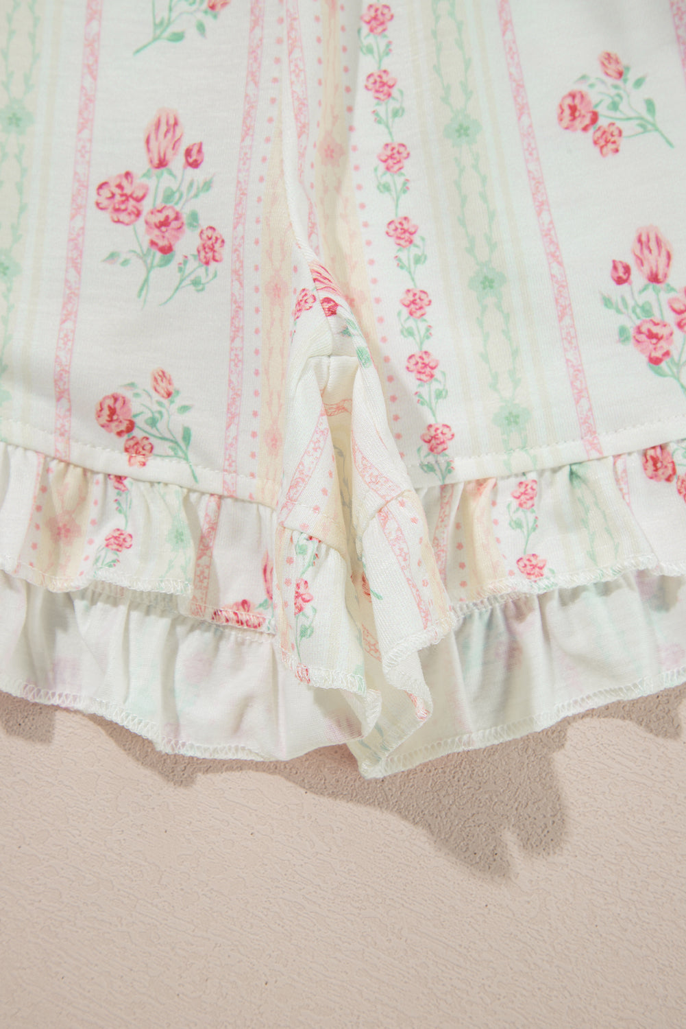 Contrast Pipping Floral-Print Pipping Short Pajamas Set
