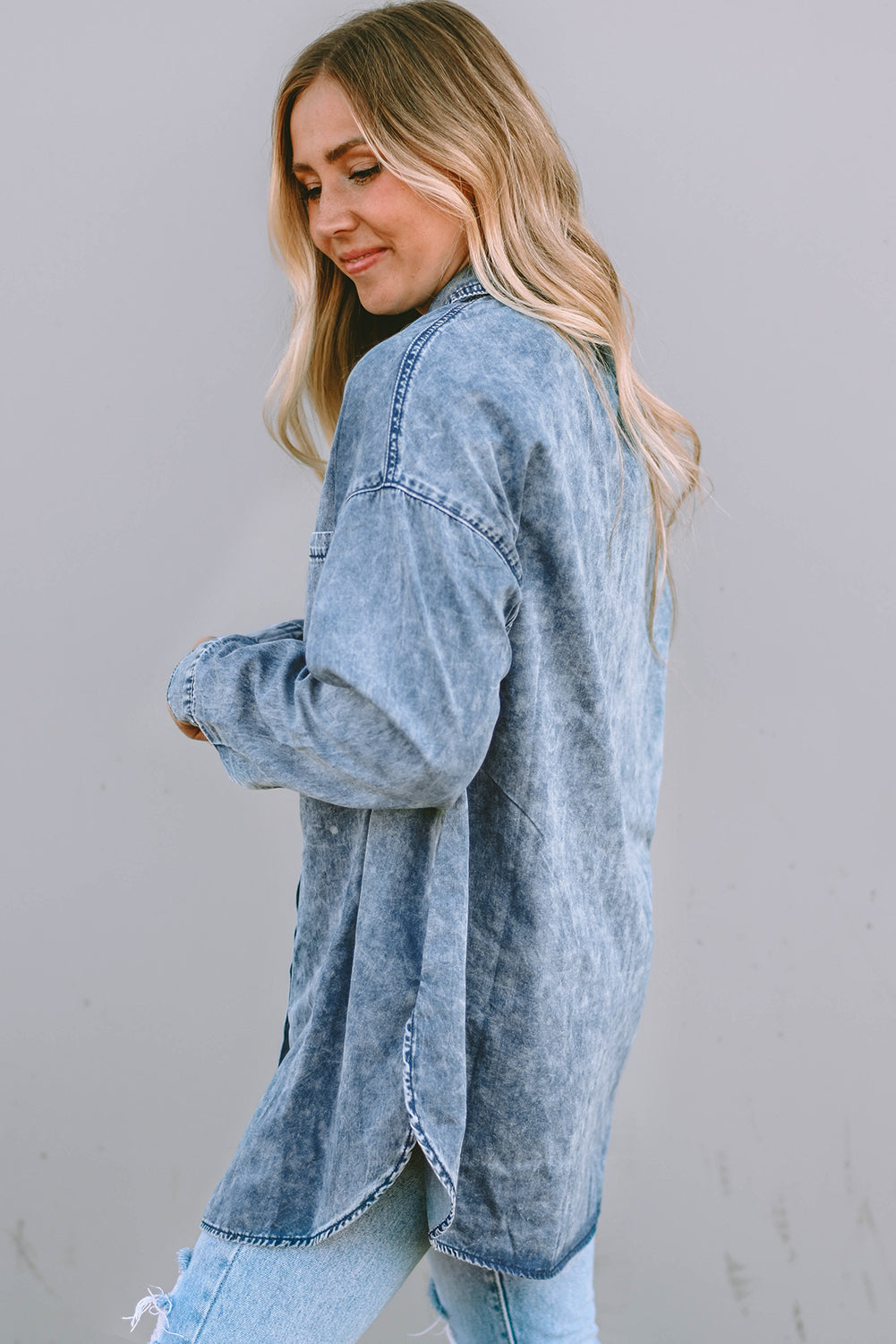 Women's Shirt Featuring Chest Denim Vintage Washed
