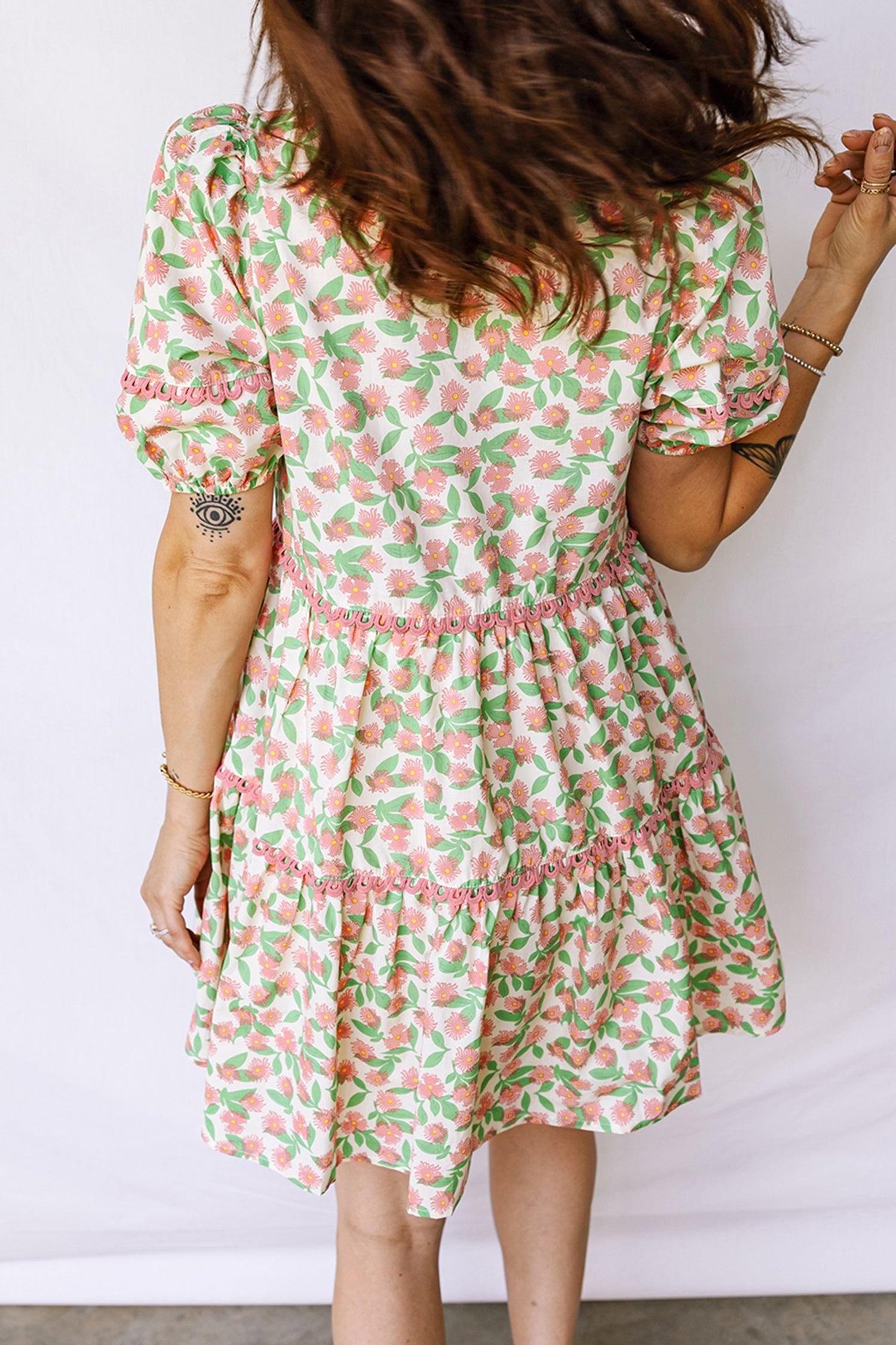 Ricrac Trim Pink Trim Floral Short Puff Sleeve Dress in Green