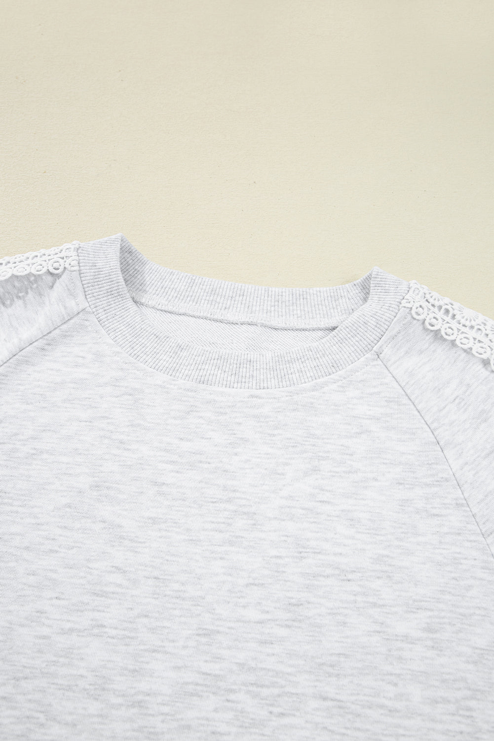 Lace Sleeve Patchwork Raglan Crew-Neck Sweatshirt
