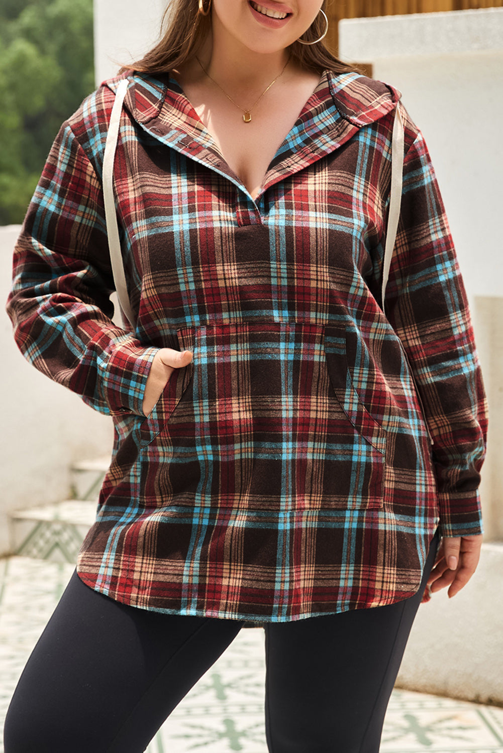 Women's Hoodie with Plus Size Plaid Kangaroo