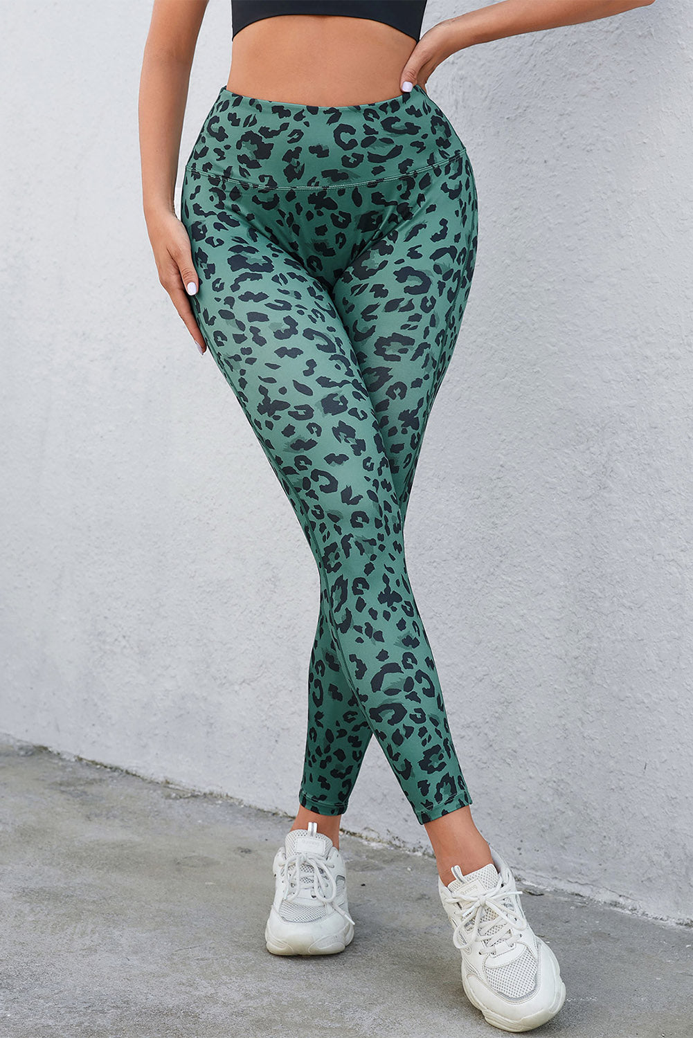 Women's Green Print Active Timeless Leopard-Print Leggings
