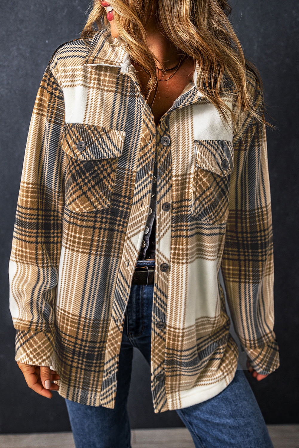 Women's Shacket Featuring Flap Pocket Plaid Print