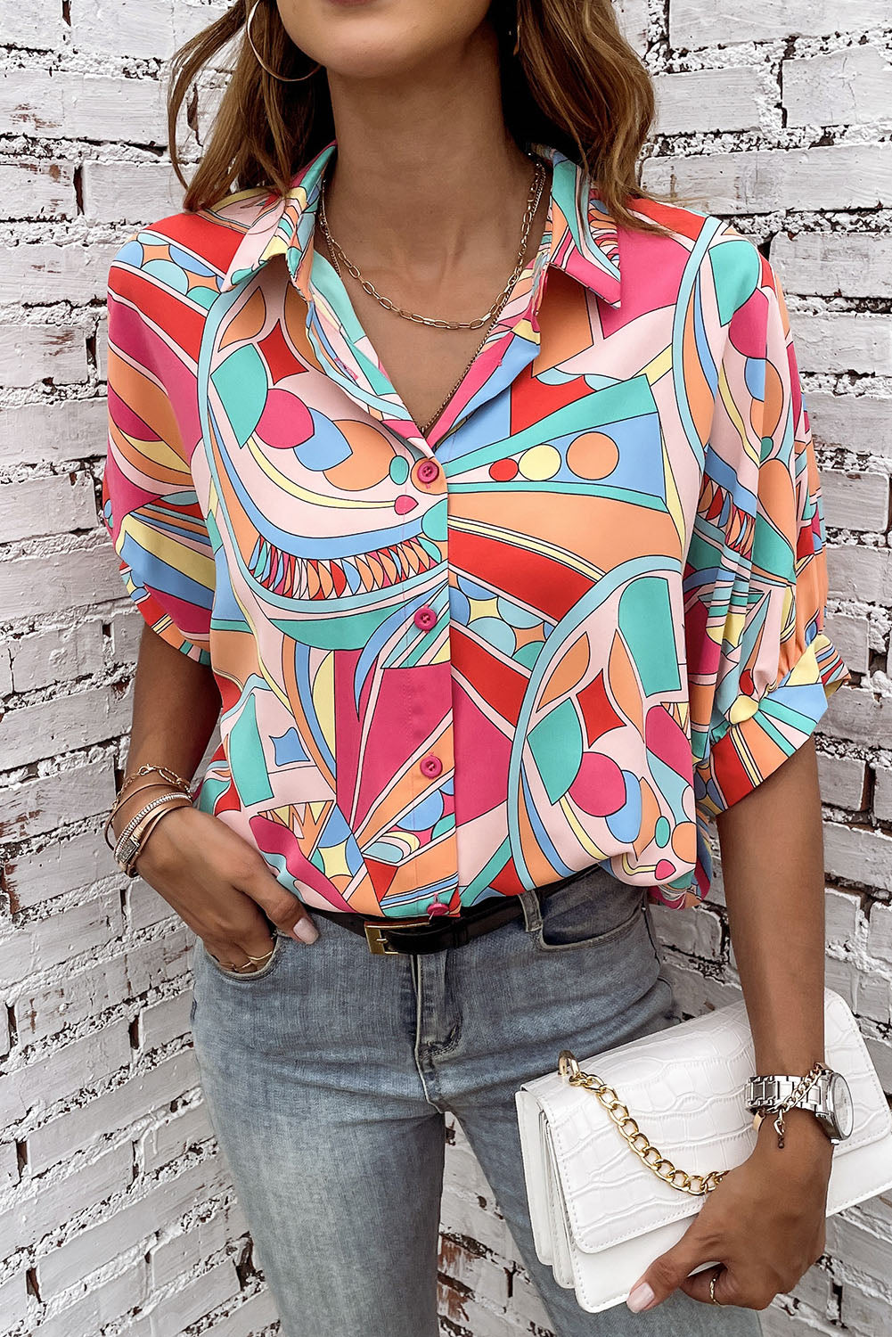 Women's Shirt Featuring Loose Abstract Half Balloon Sleeve