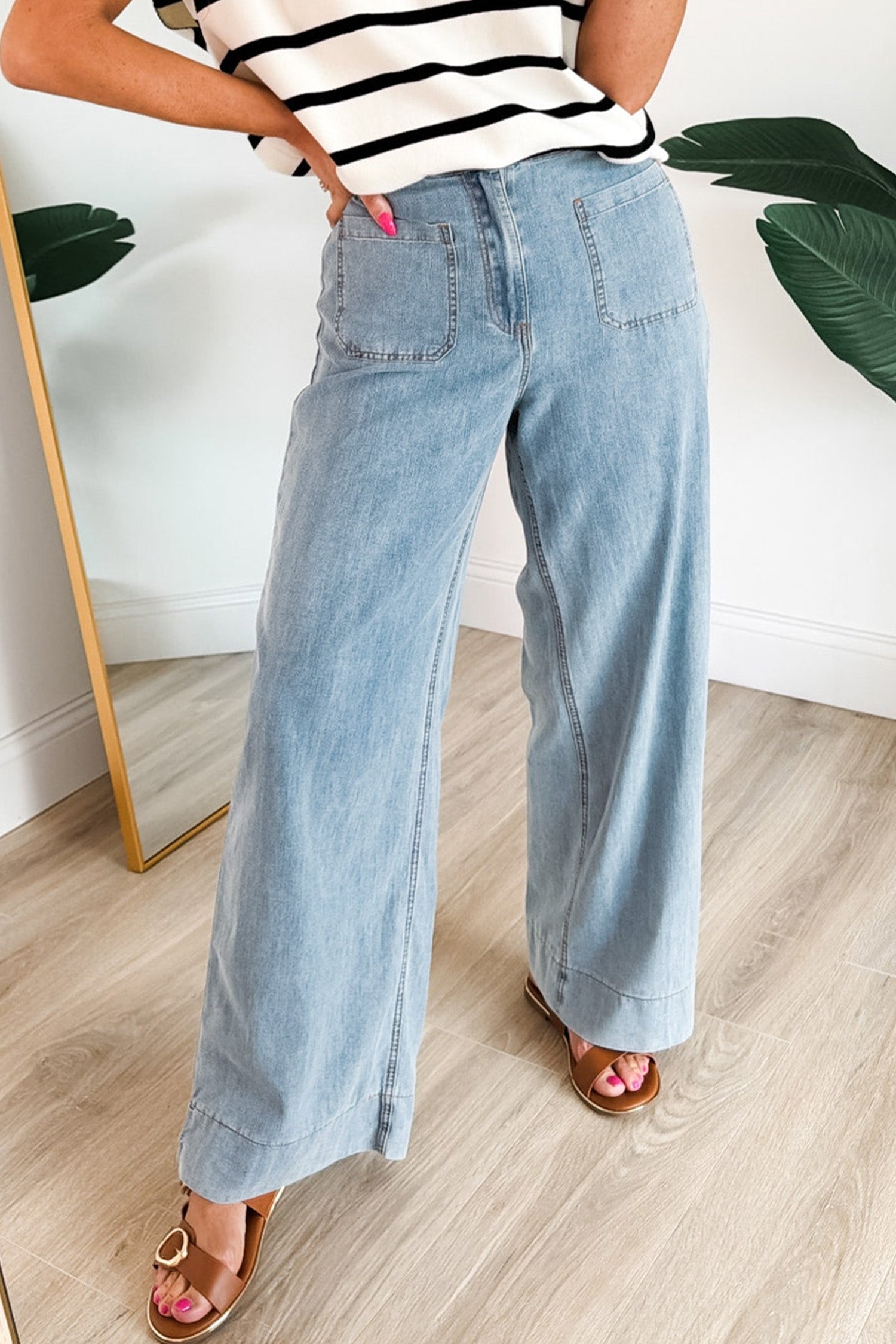 Regular Solid Full-Length Pocket Detail Denim Jeans in Beau Blue