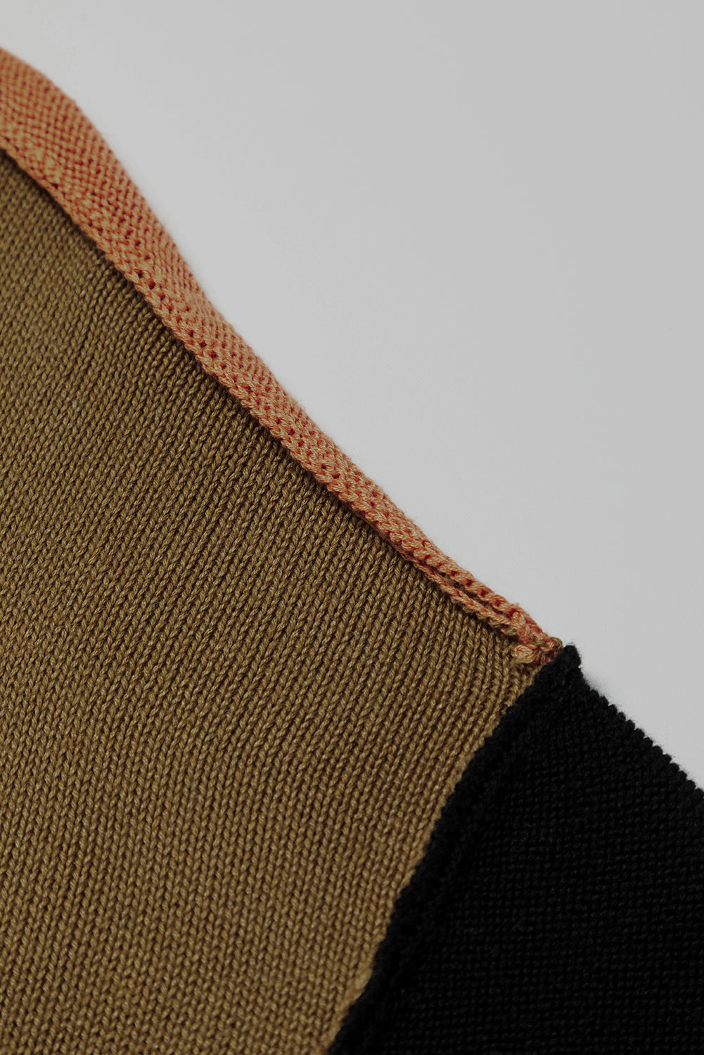 Colorblock Bishop Sleeve Ribbed Trim Sweater