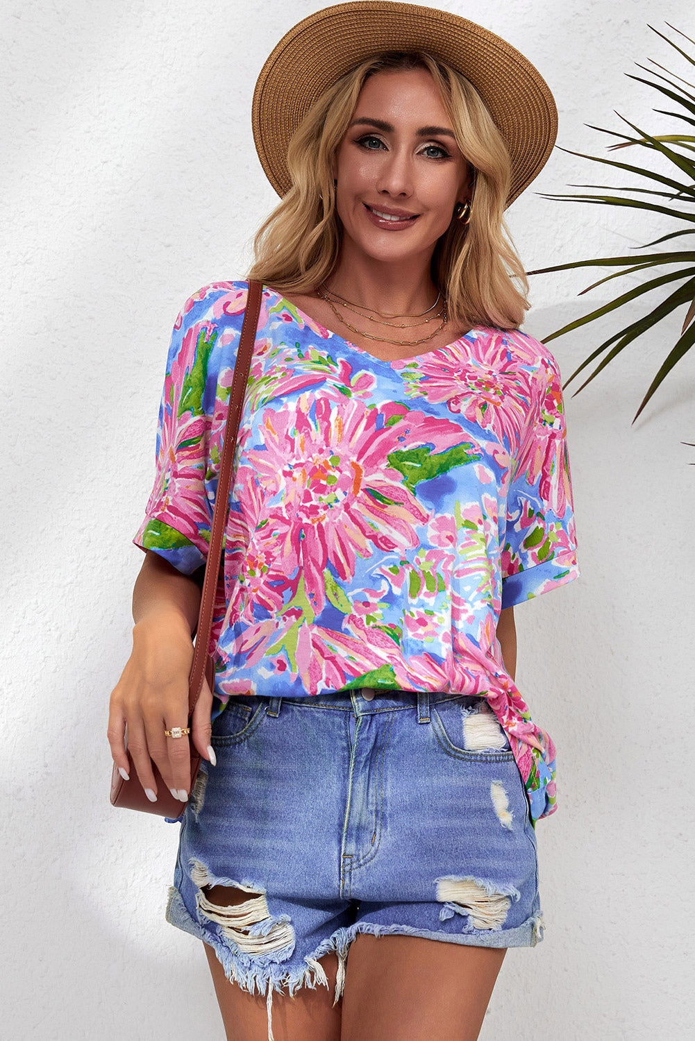 Women's Pink Floral-Print Print V Neck T Shirt