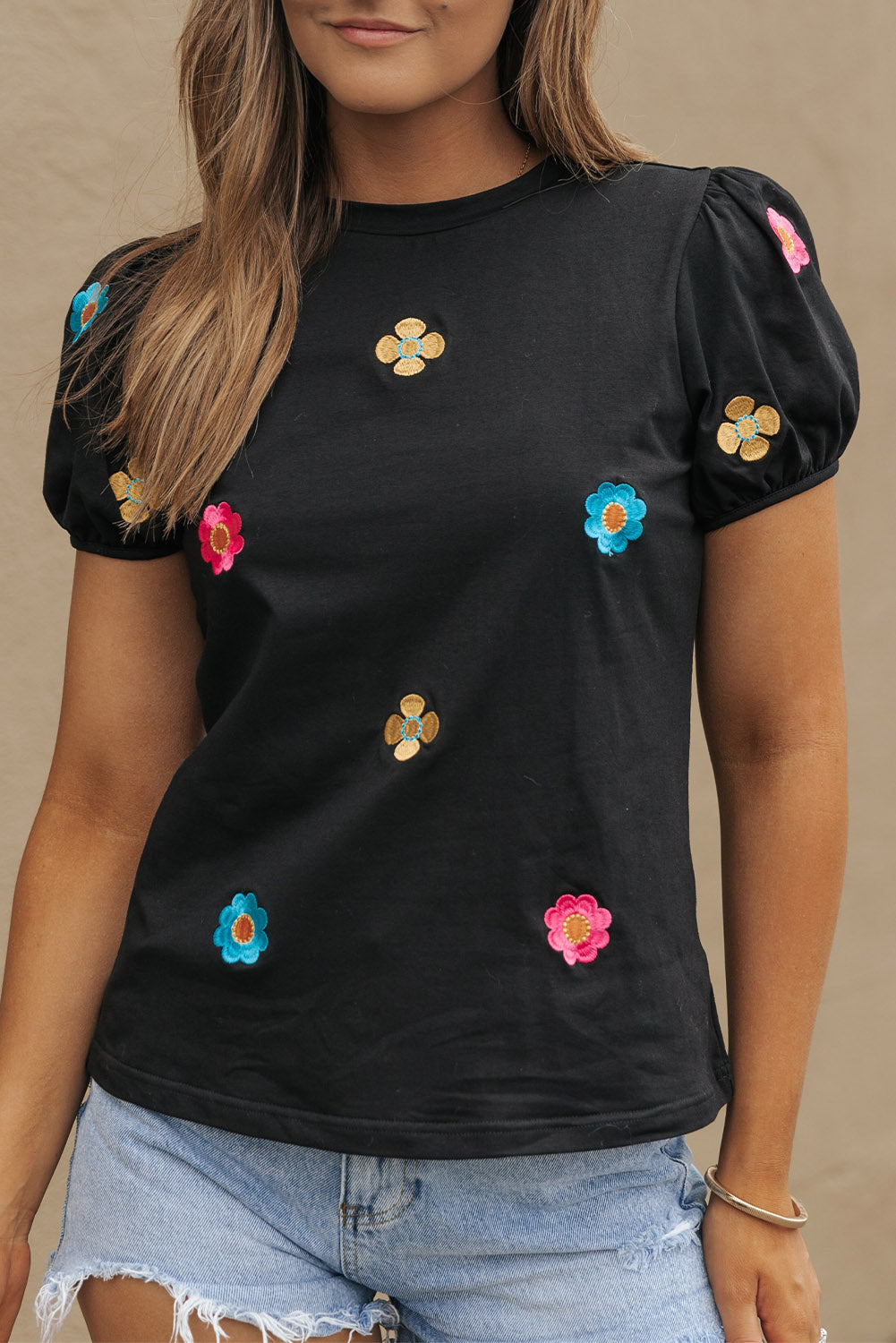 Women's Embroidered Flower Balloon Sleeve Tee