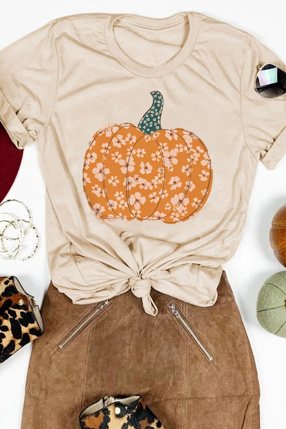 Women's Tee Featuring Sweet Floral-Print Pumpkin Graphic-Print