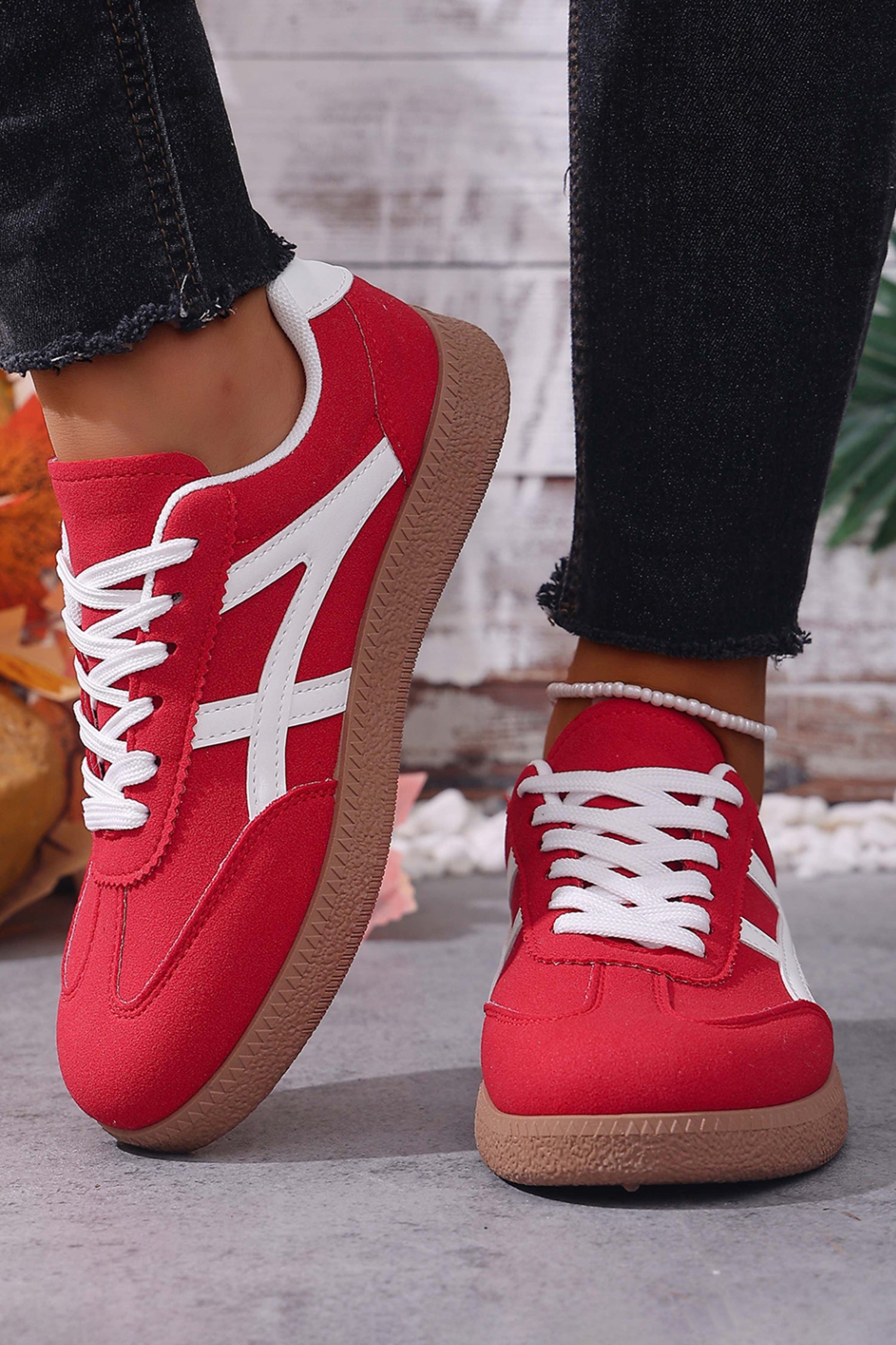 Contrast Faux Suede Patchwork Detail Lace Up Flat Sneakers in Red
