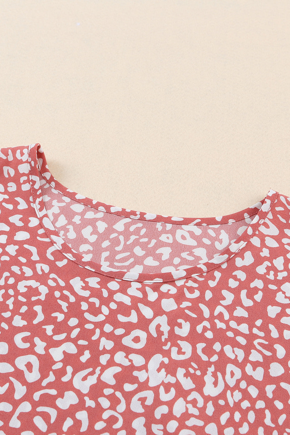 Women's T-shirt Featuring Leopard-Print Ruffle-Trimmed Sleeve