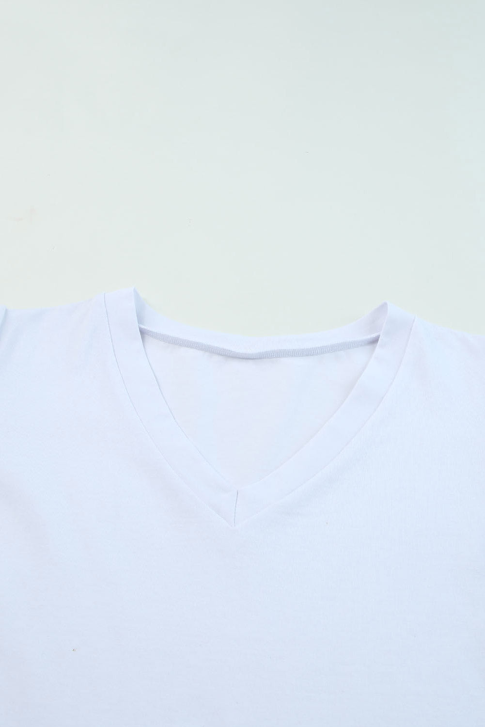 Women's T-shirt with Balloon Sleeve V Neck