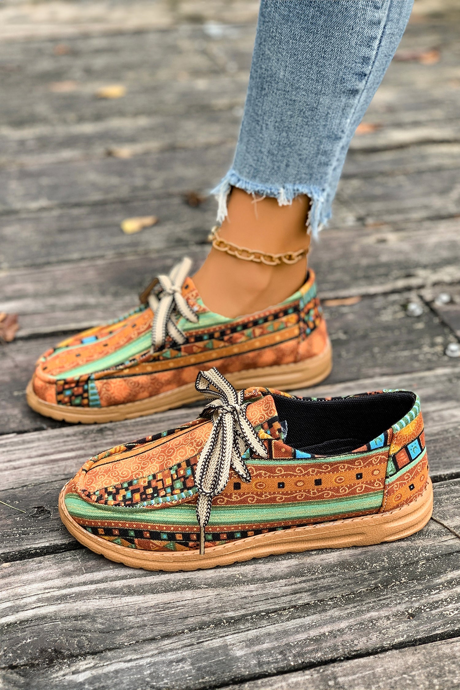 Artistic Print Ethnic Print Lace-up Detail Comfort Loafer Shoes
