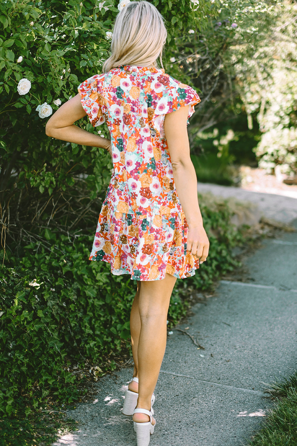 Women's Dresses Featuring Split Neck Flutter Floral-Print Print