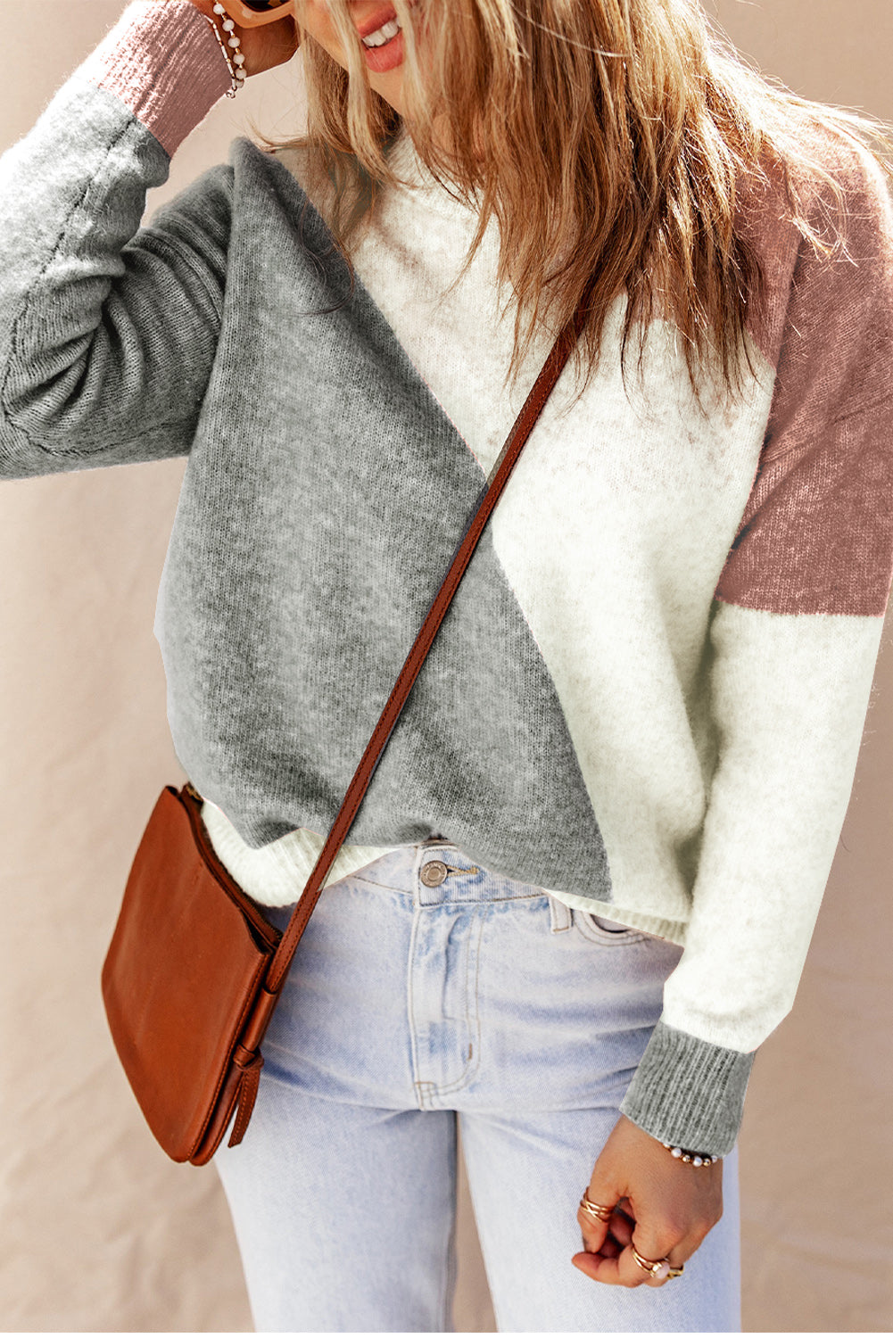 Women's Sweater Featuring Rib-Knitted Trim Round Neck