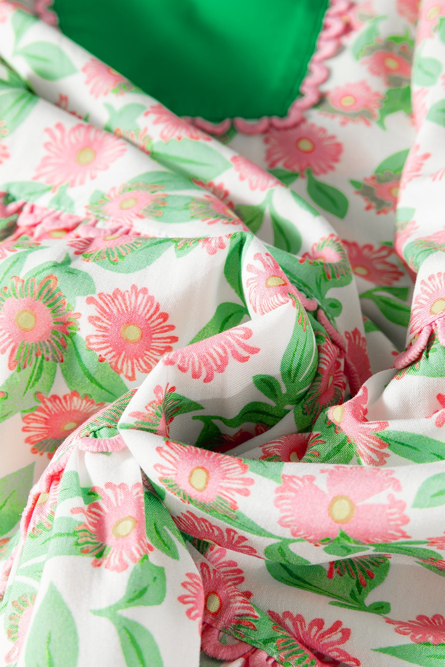 Ricrac Trim Pink Trim Floral Short Puff Sleeve Dress in Green