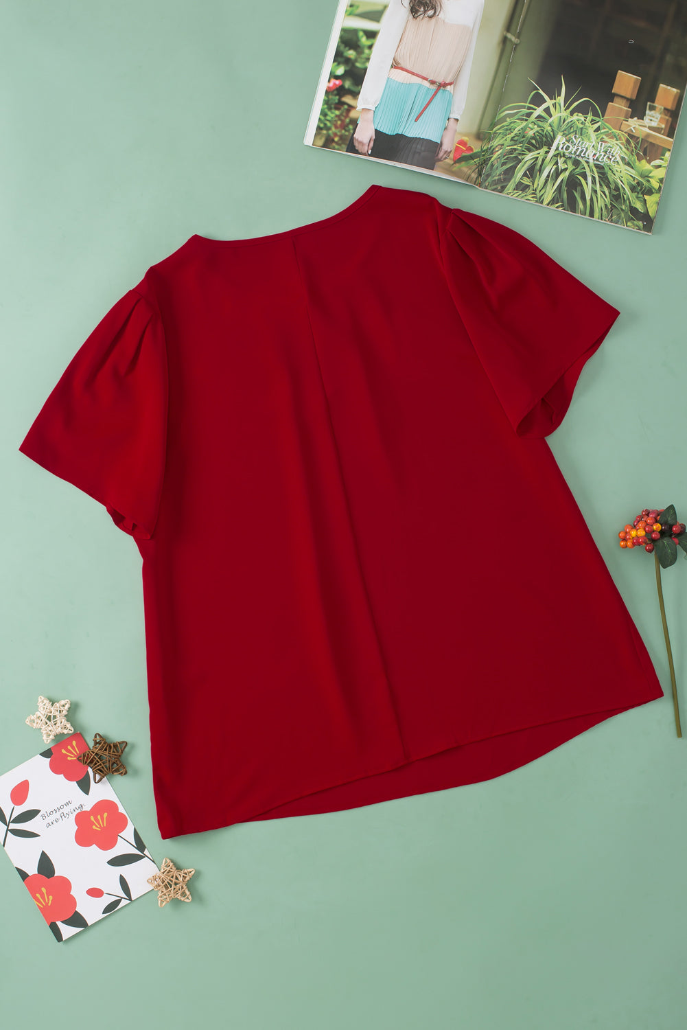 Women's T Shirt Featuring Pleat-Detail Crew Neck Plus Size