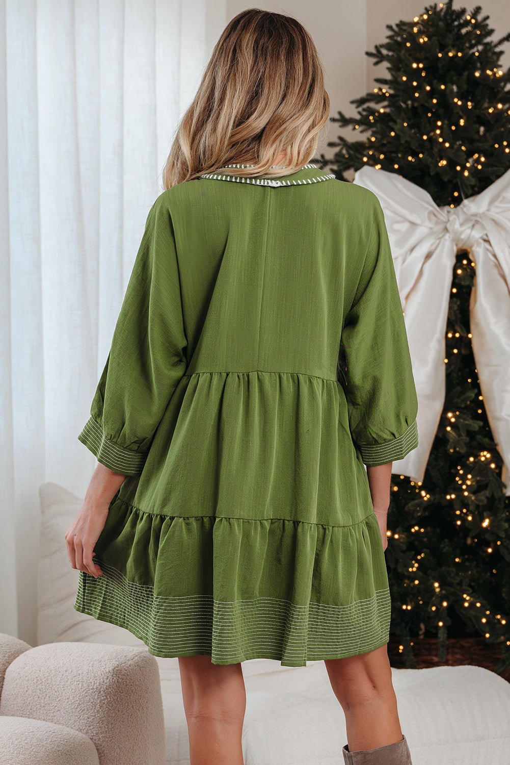 Contrast Stitched V-Neck 3/4 Sleeve Tiered Mini Dress