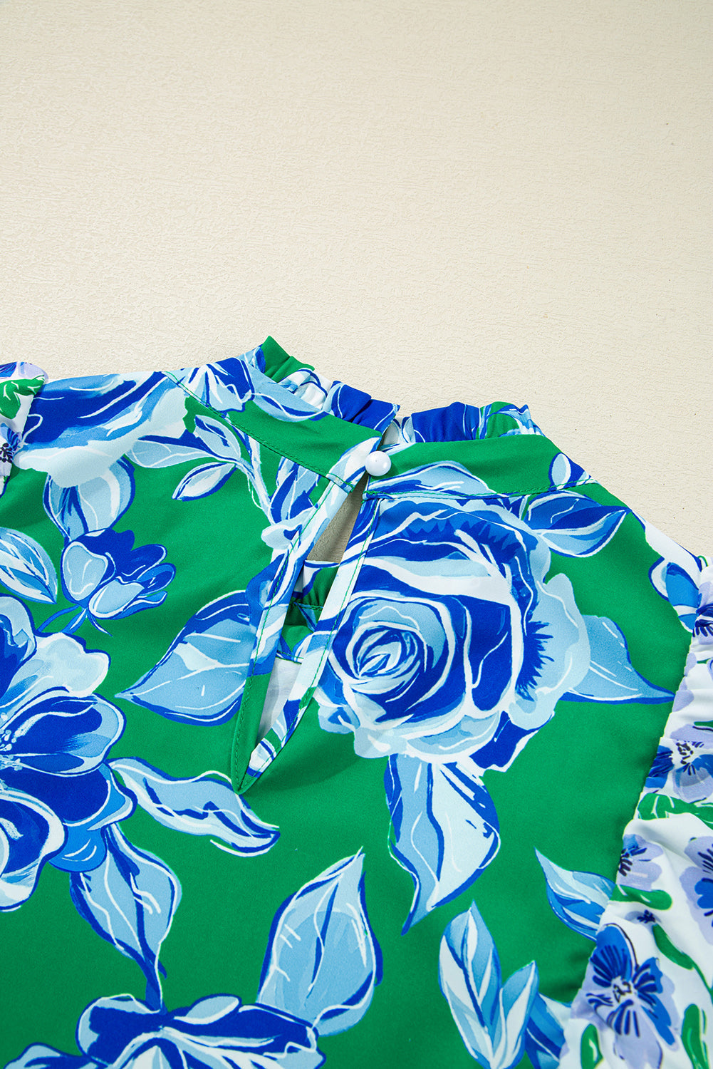Lace Trim Floral-Print Trim Contrast Ruffle Sleeve Pleated Loose Blouse
