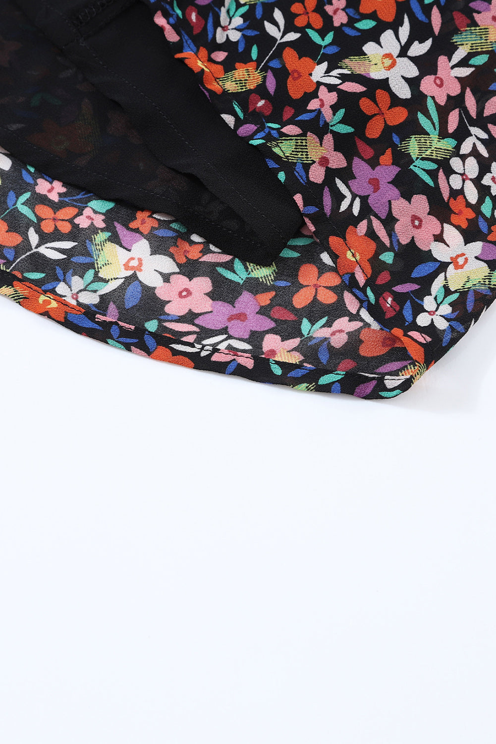 Women's Floral Dresses Featuring Wrapped V Neckline