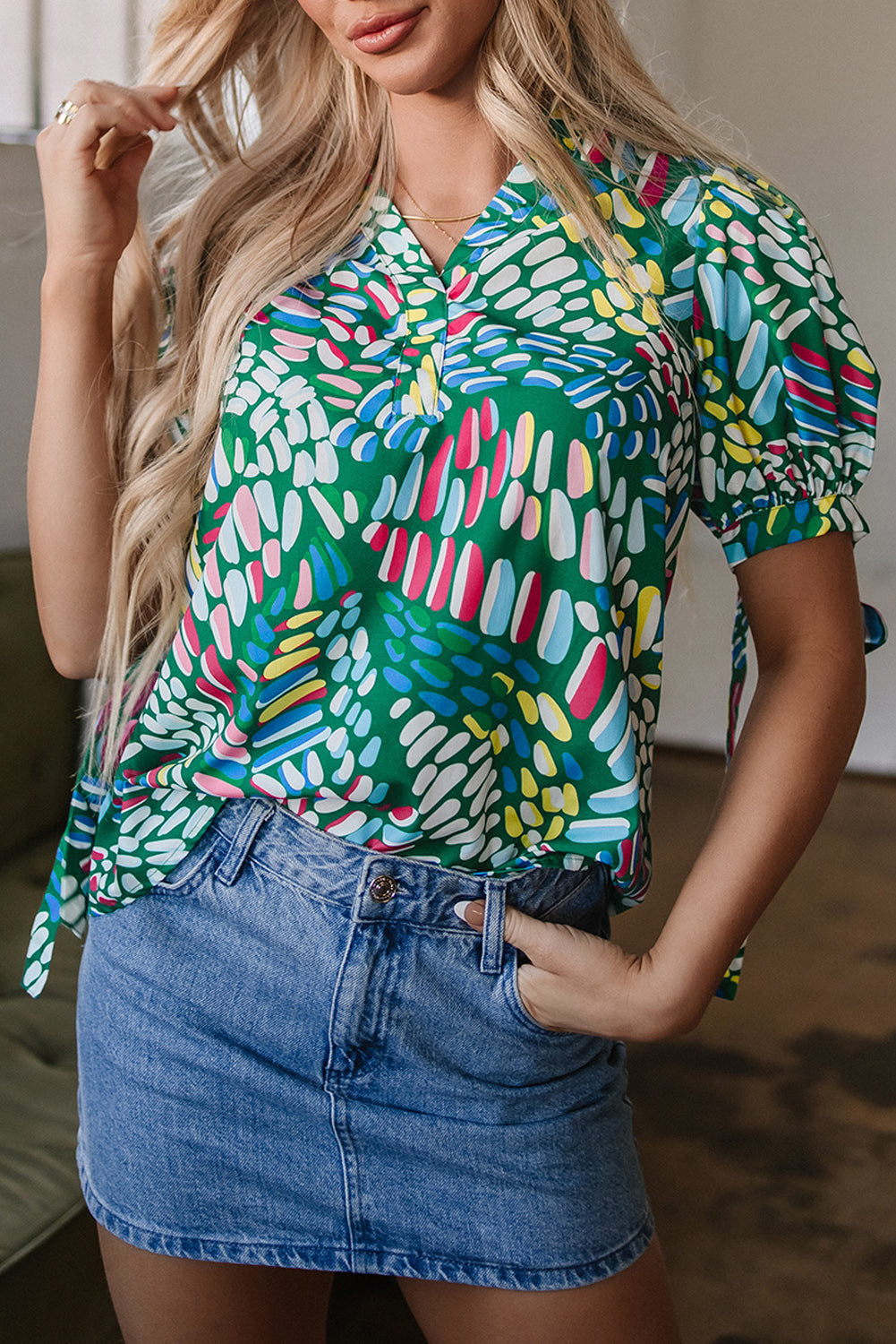 Brushwork Geometric Print Puff Sleeve Notched Neck Blouse